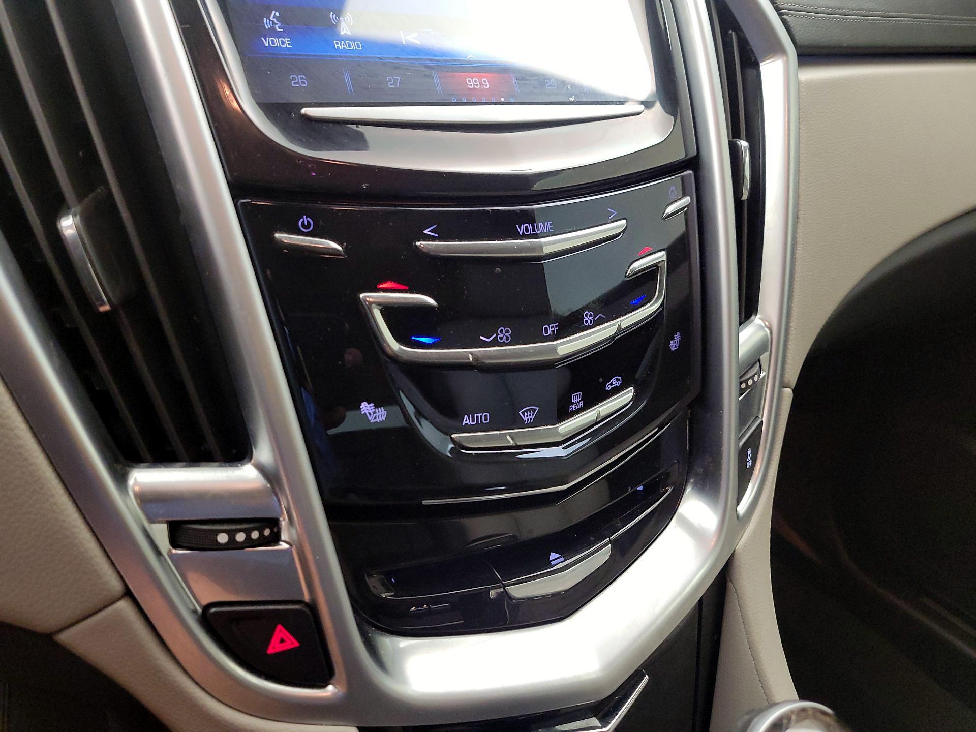 Thumbnail: 2016 Cadillac SRX - 17