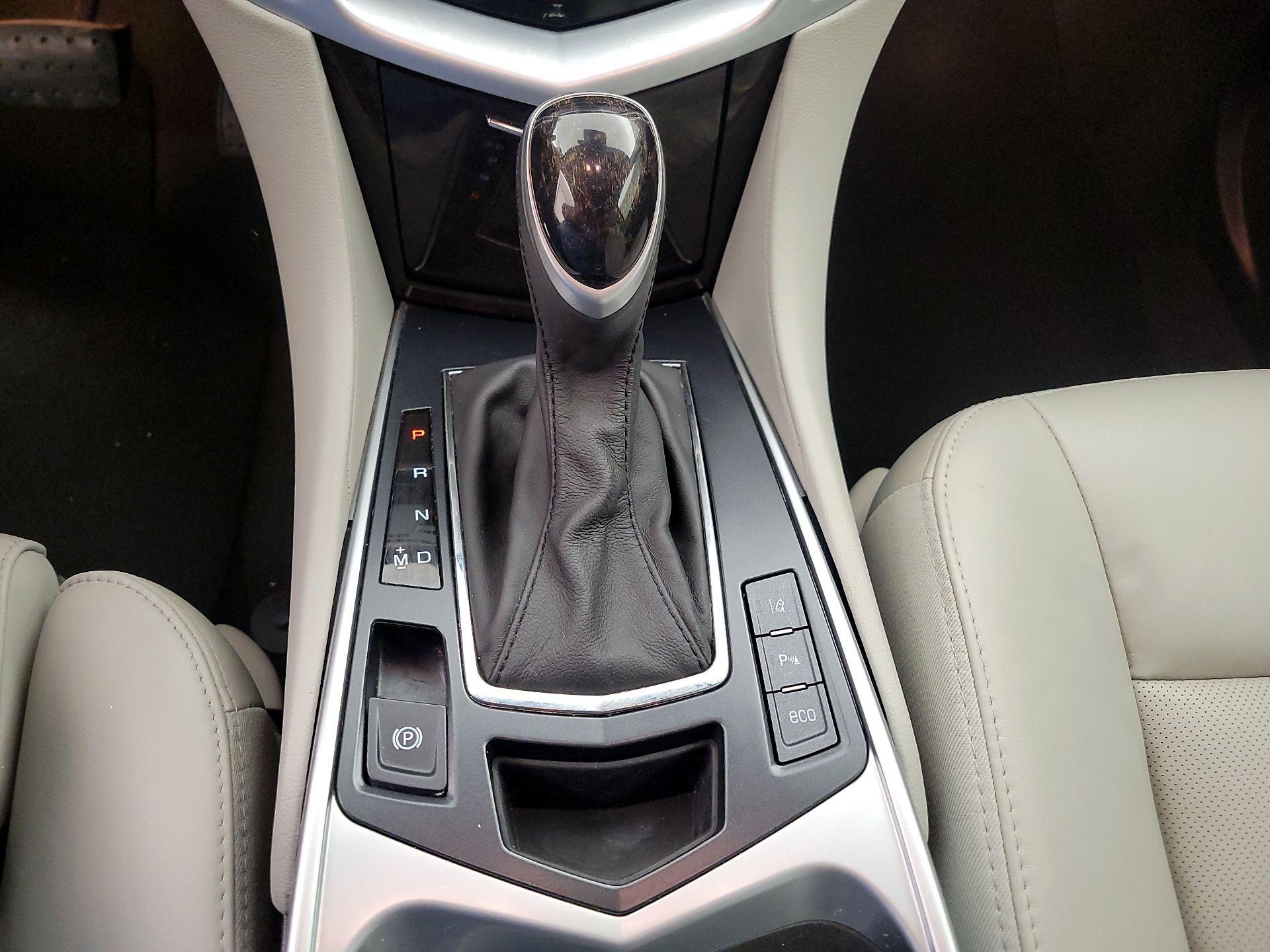 Thumbnail: 2016 Cadillac SRX - 18
