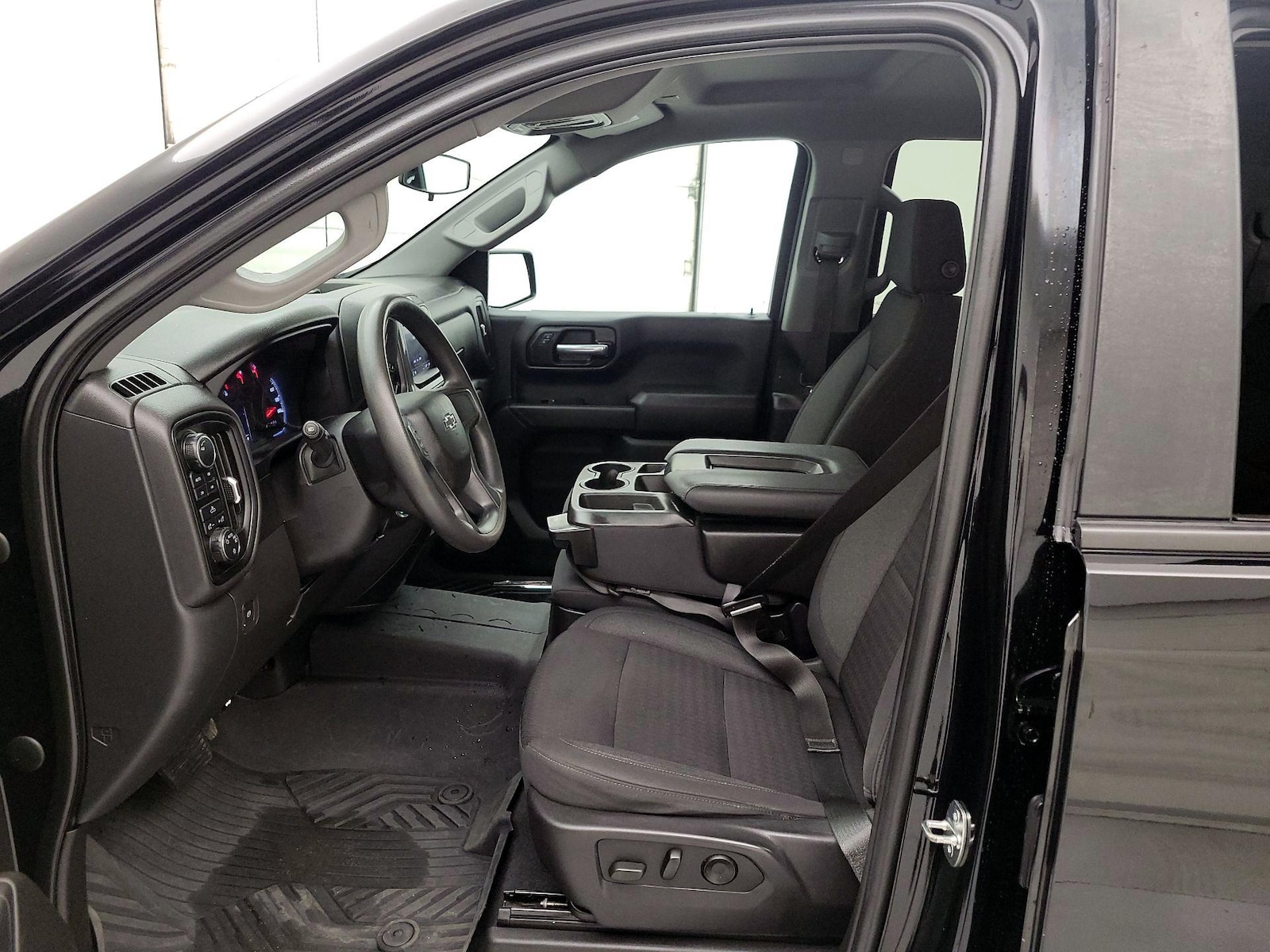 2023 Chevrolet Silverado 1500 Custom - Photo 12