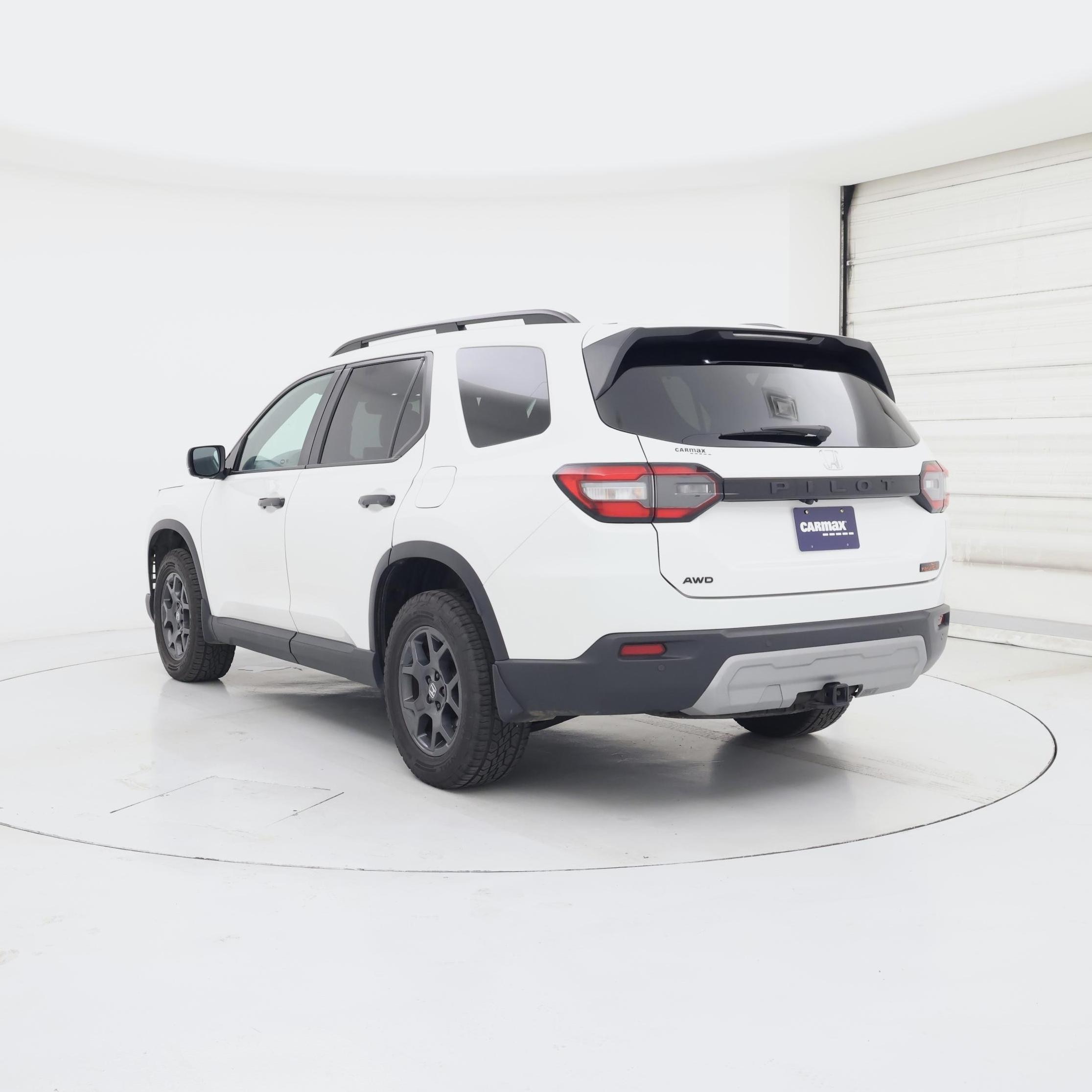 Thumbnail: 2025 Honda Pilot - 2