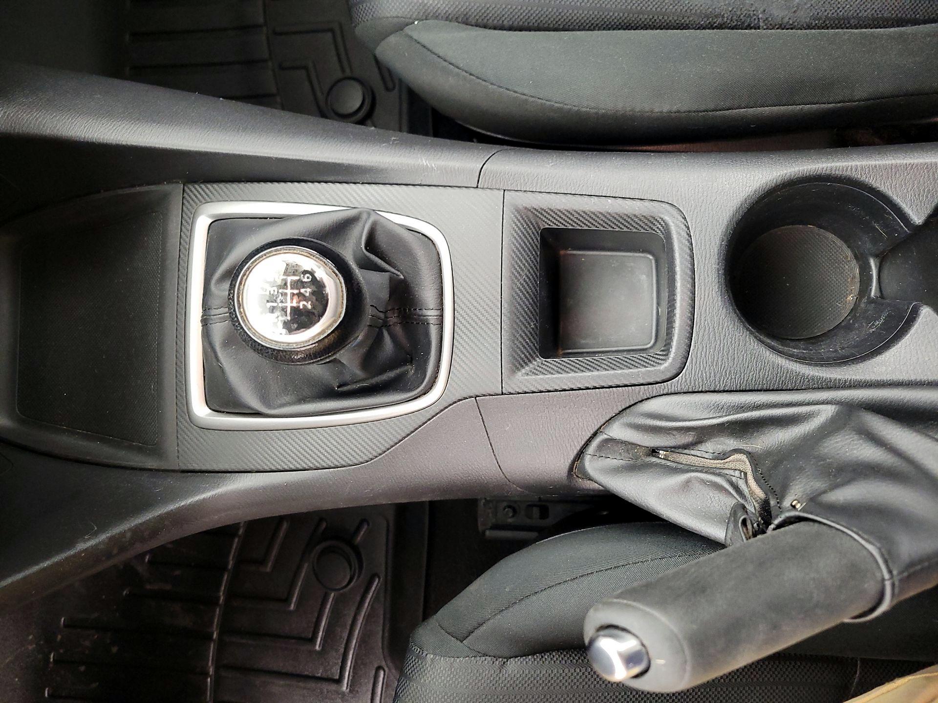 Thumbnail: 2014 Mazda Mazda3 - 16