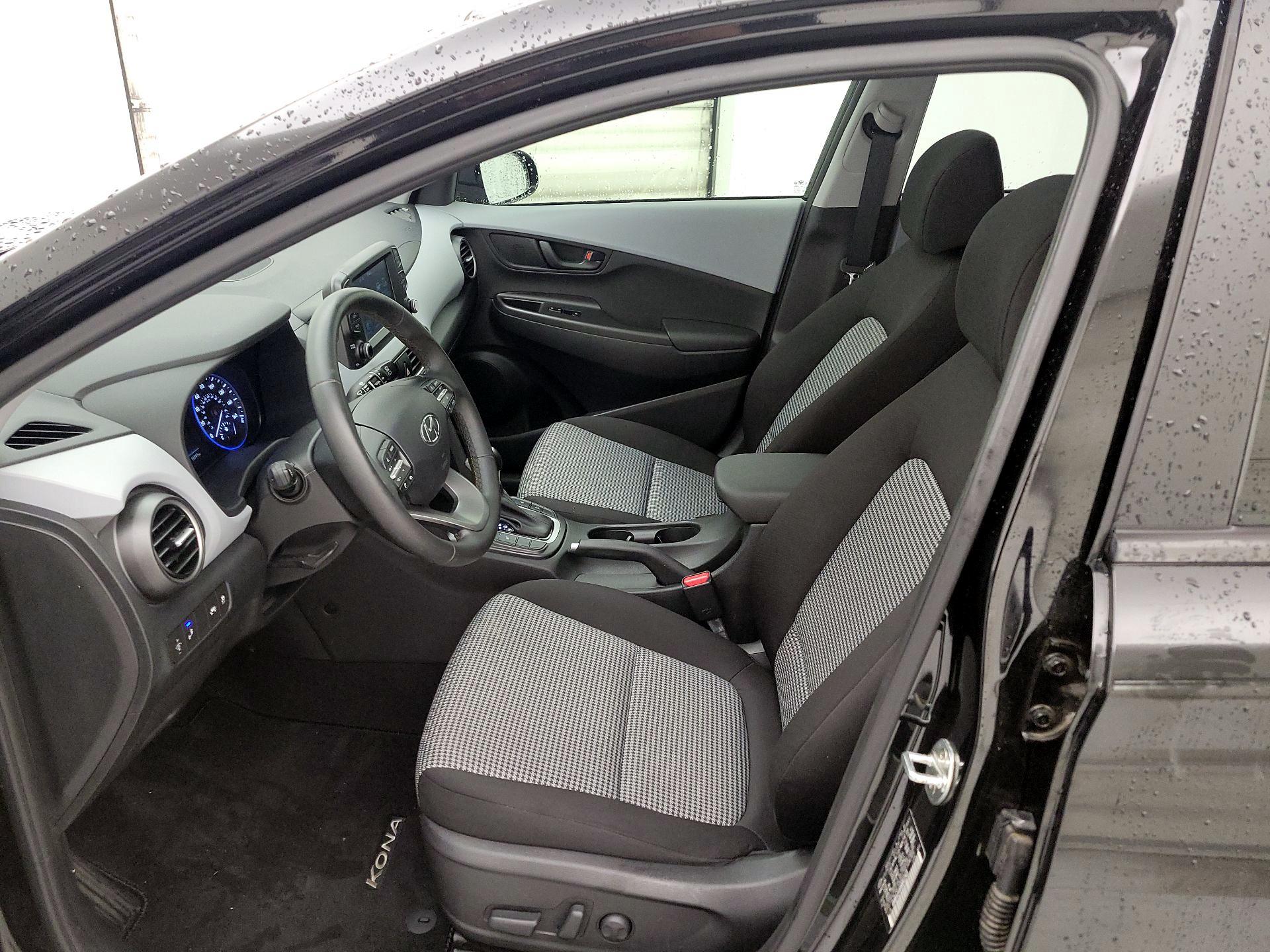 Thumbnail: 2021 Hyundai Kona - 11