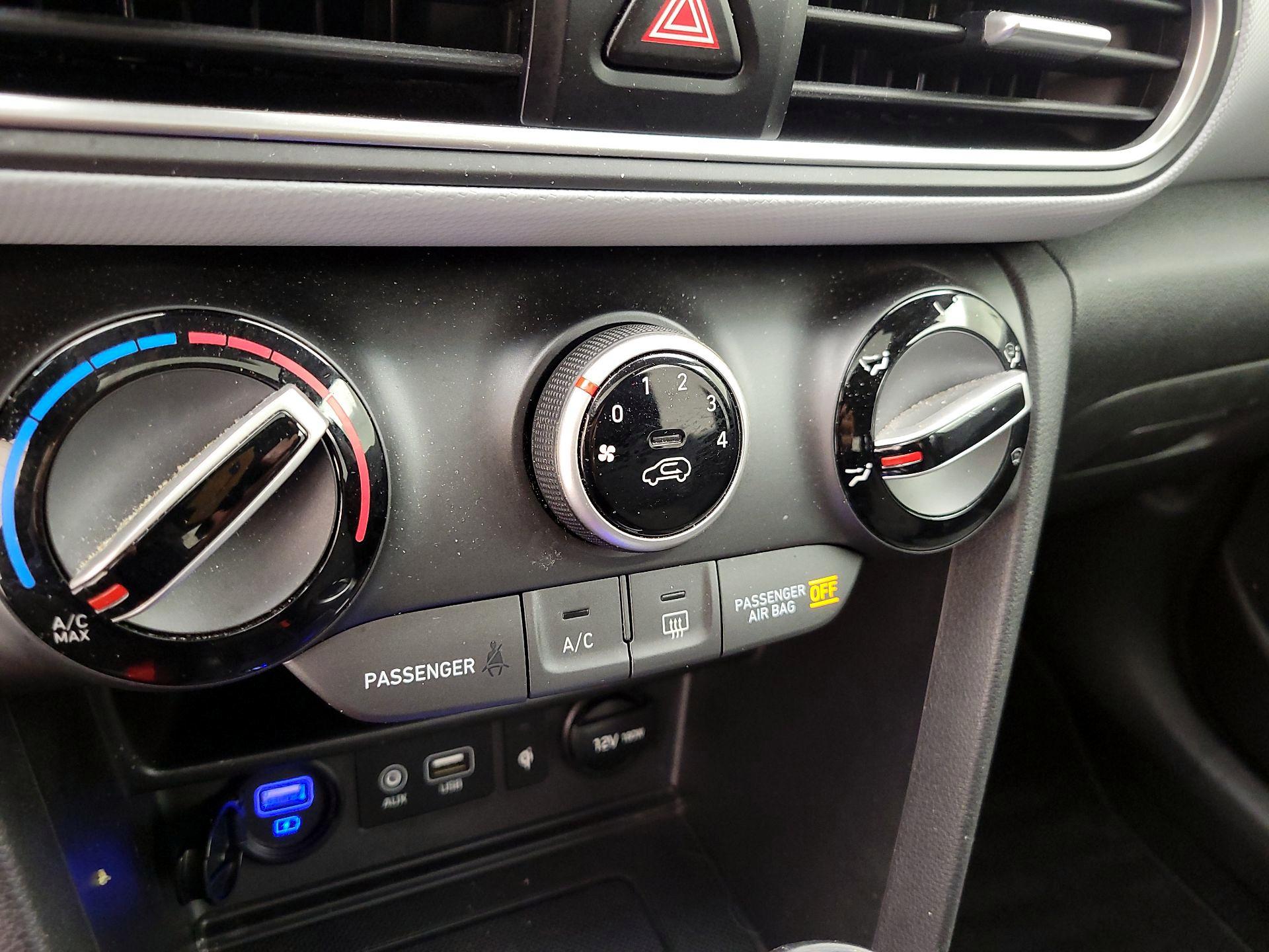 Thumbnail: 2021 Hyundai Kona - 14