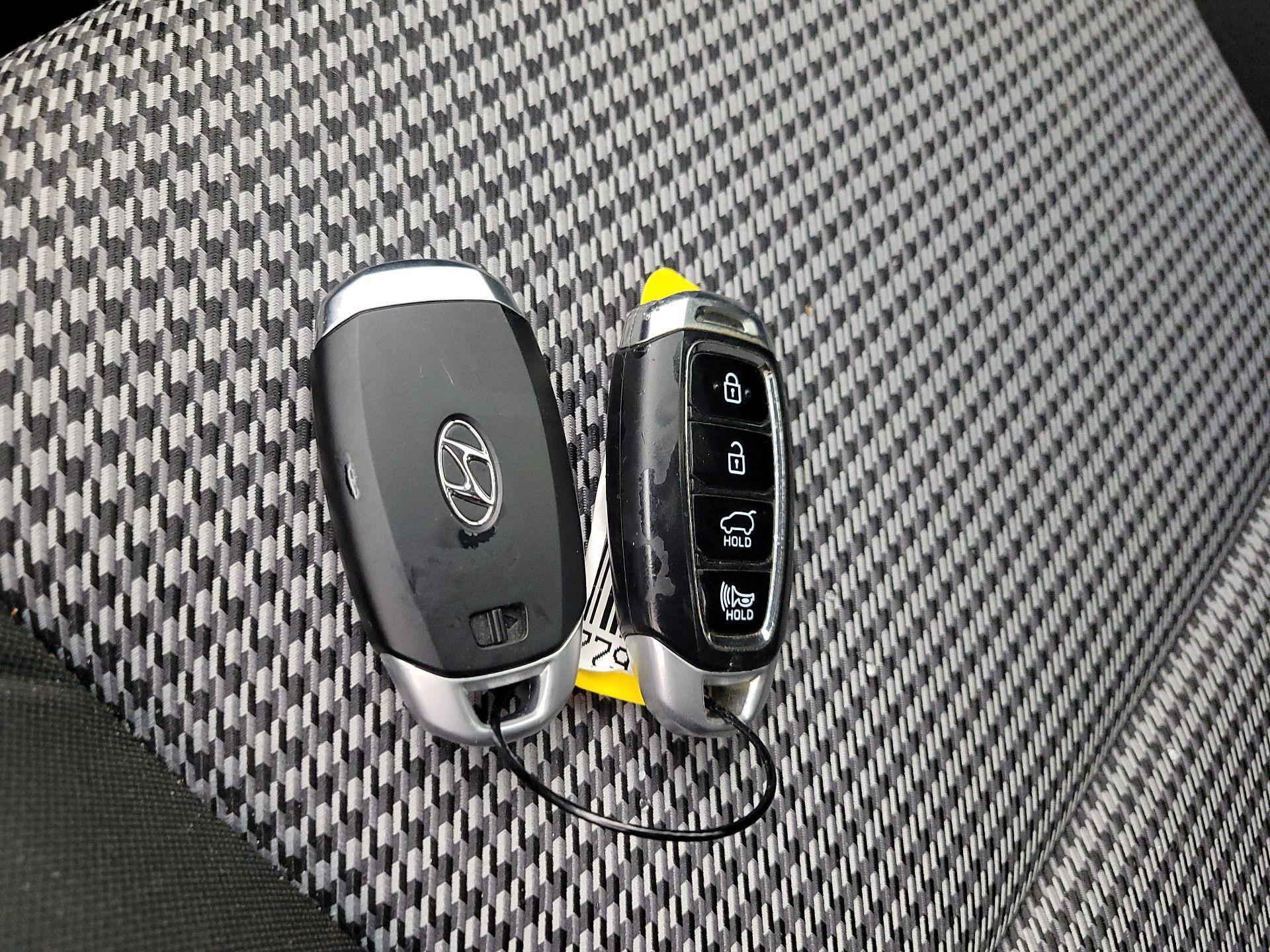 Thumbnail: 2021 Hyundai Kona - 18