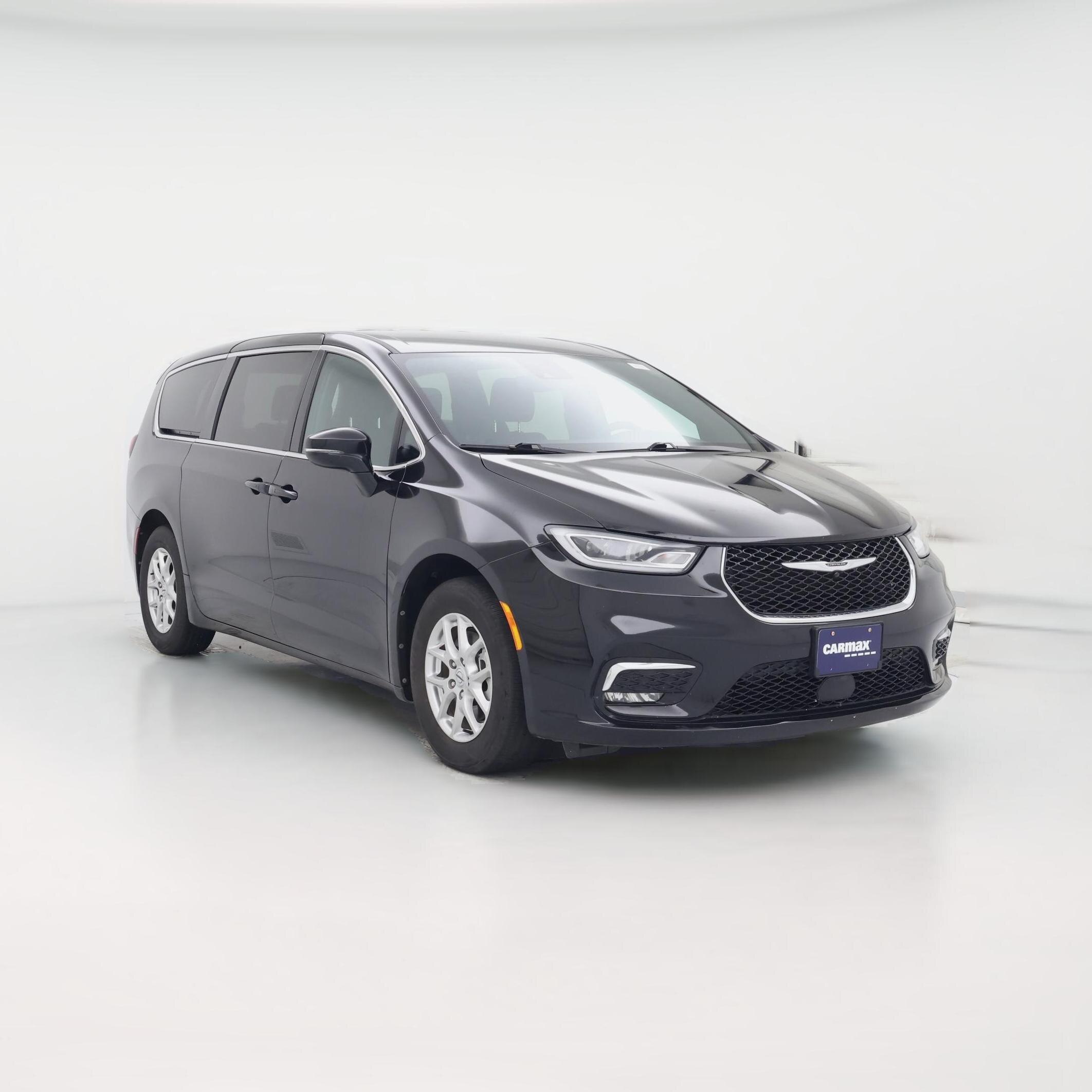 Thumbnail: 2024 Chrysler Pacifica - 1