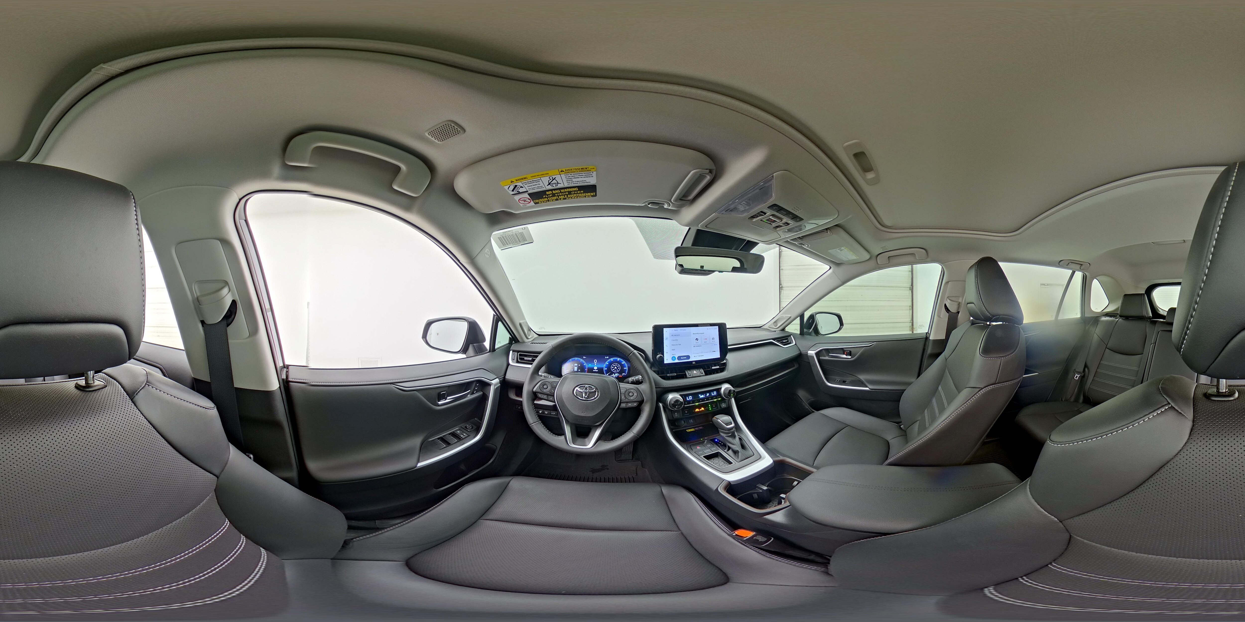 2025 Toyota RAV4 Limited - Photo 22