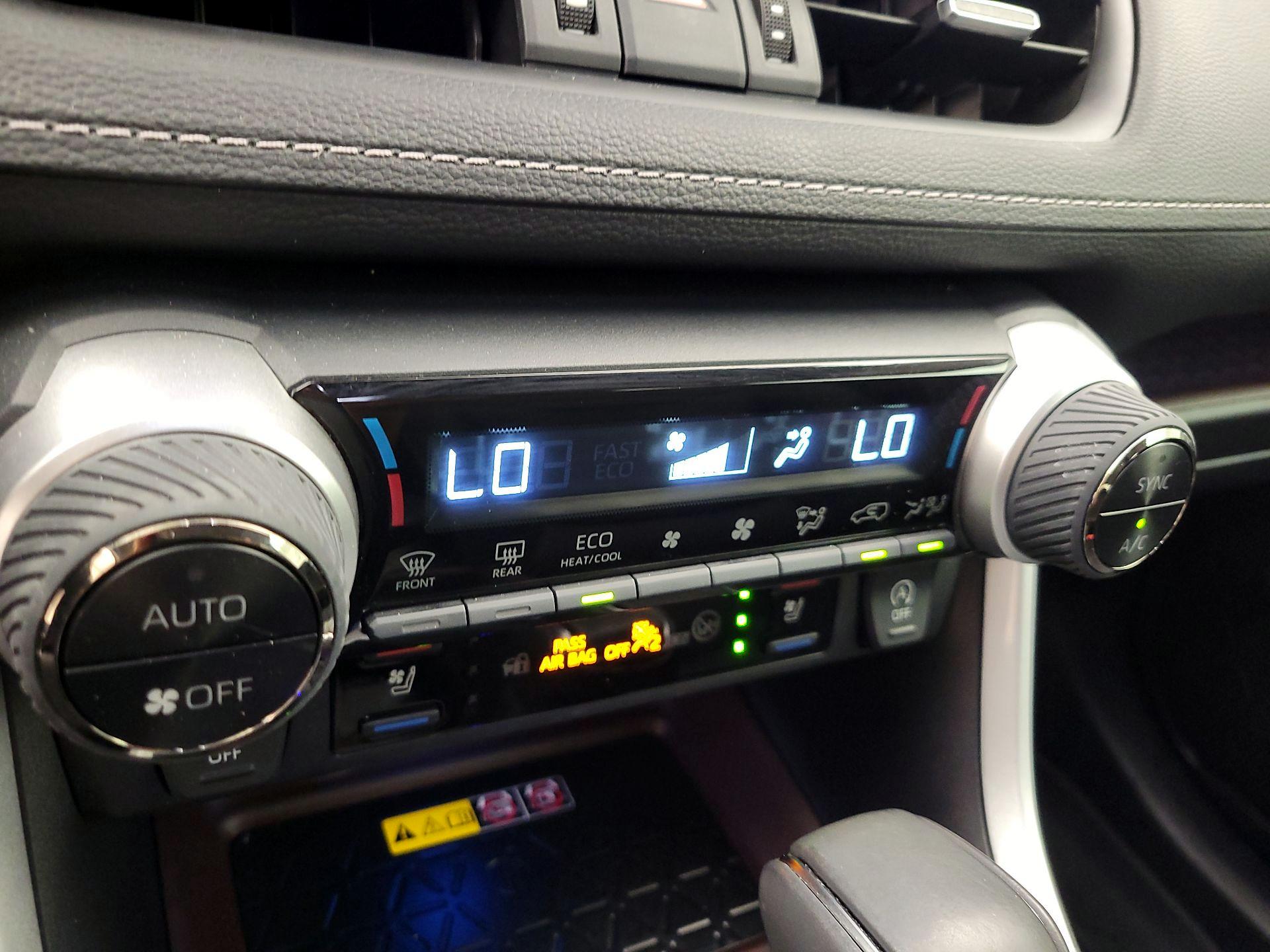 Thumbnail: 2025 Toyota RAV4 - 14