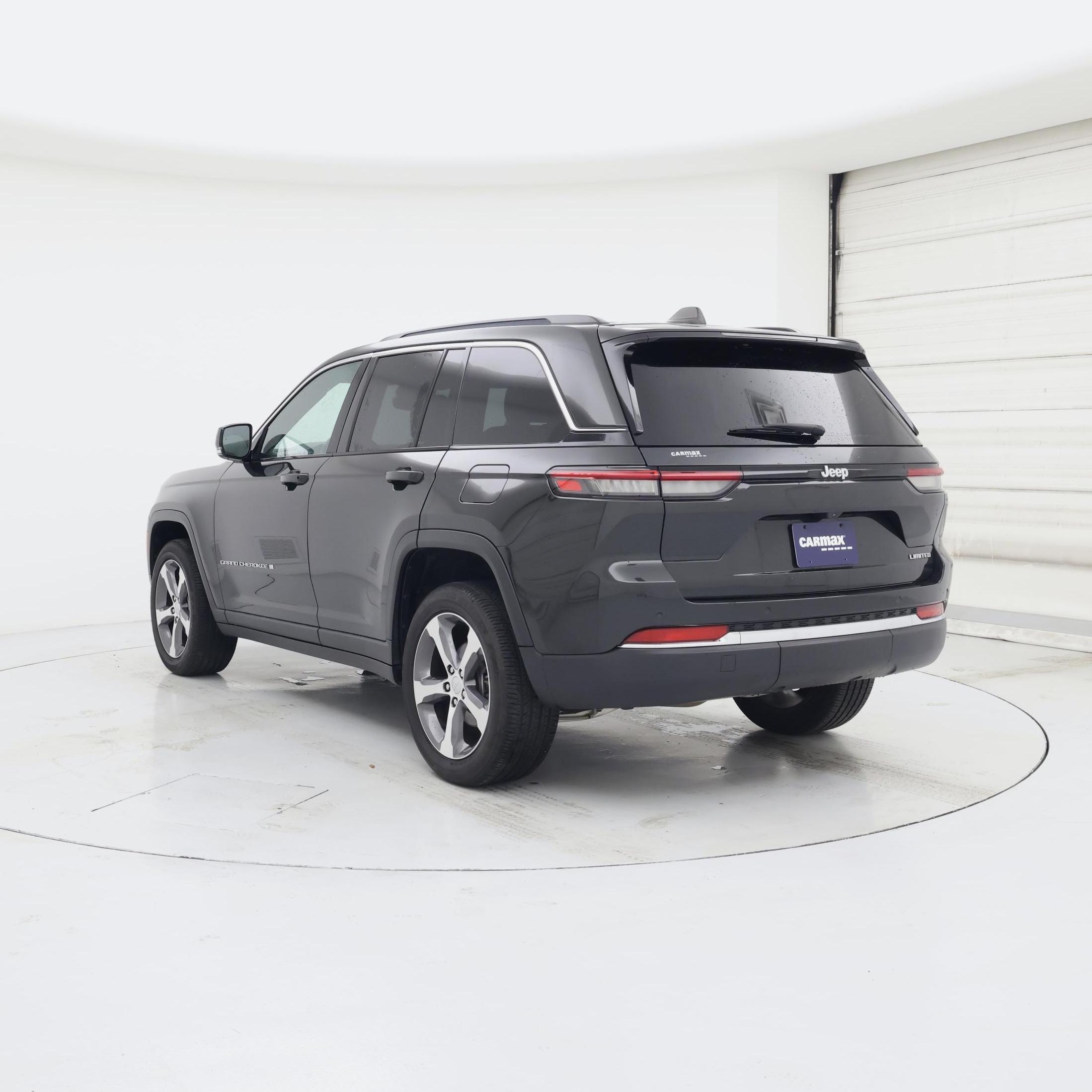 Thumbnail: 2024 Jeep Grand Cherokee - 2