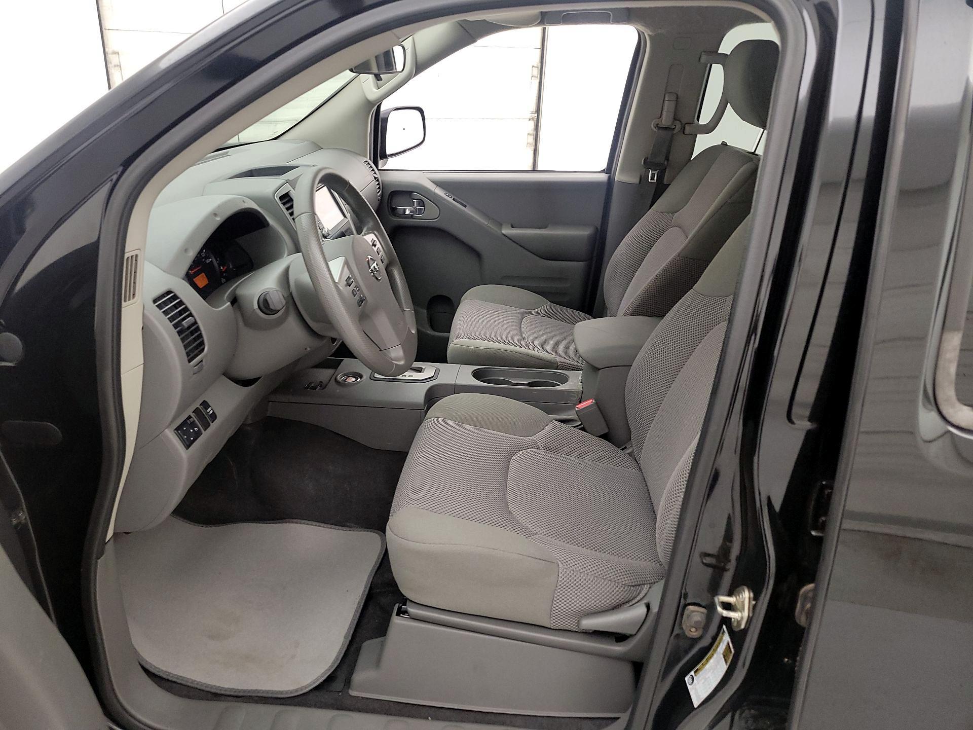 Thumbnail: 2020 Nissan Frontier - 11