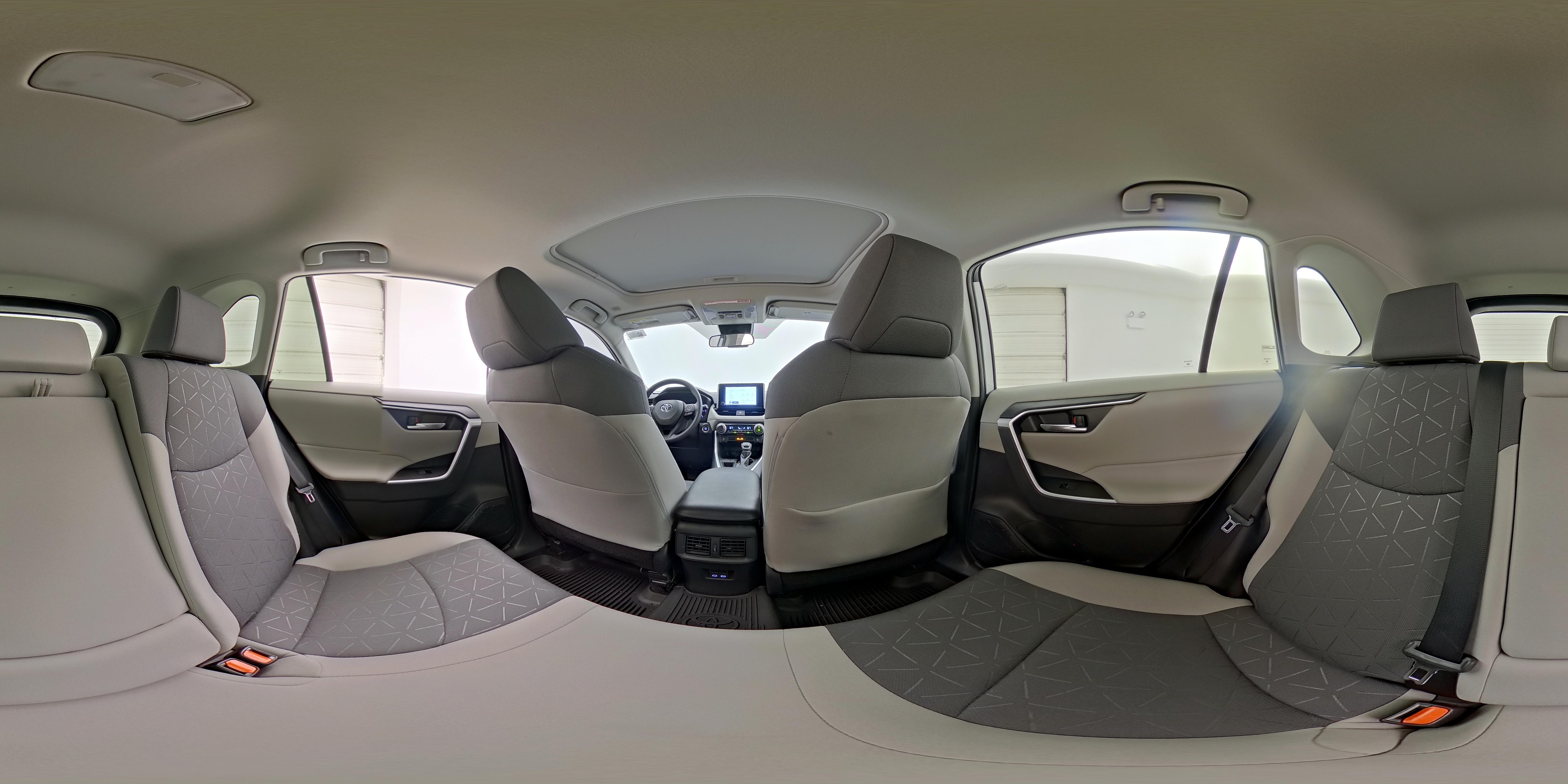 2023 Toyota RAV4 XLE - Photo 25