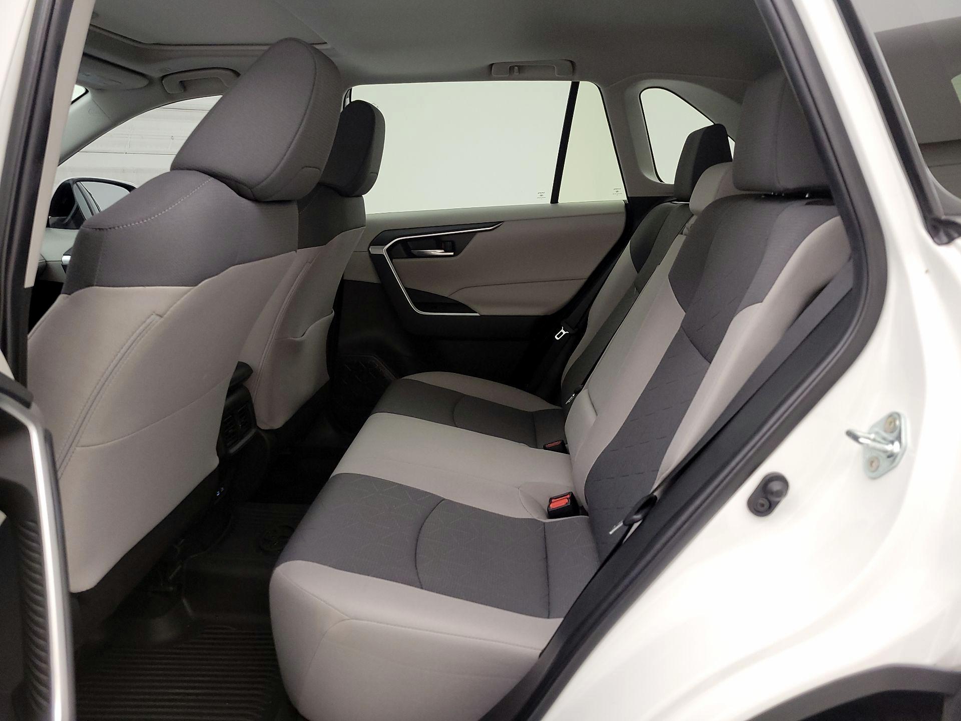 Thumbnail: 2023 Toyota RAV4 - 19