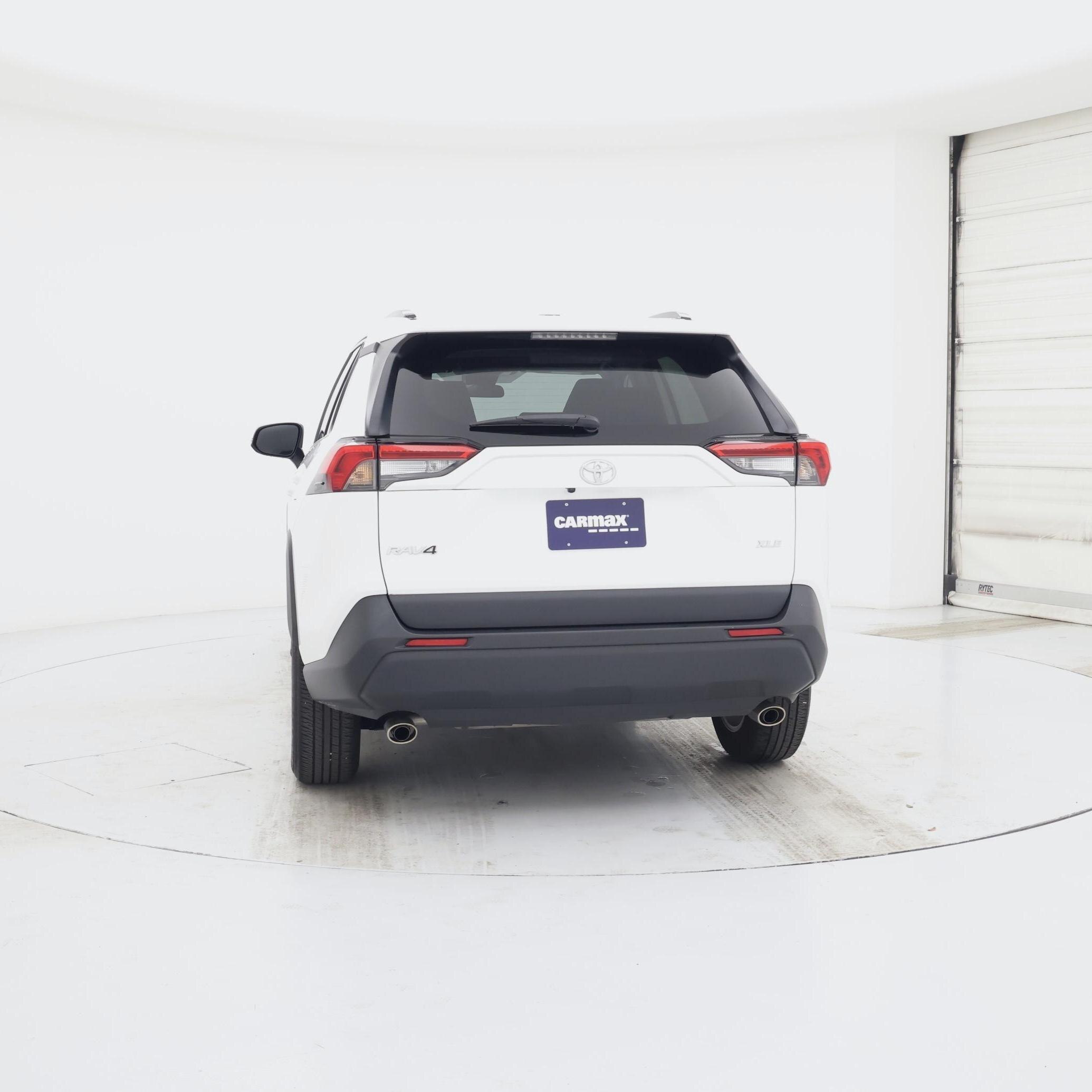 Thumbnail: 2023 Toyota RAV4 - 6
