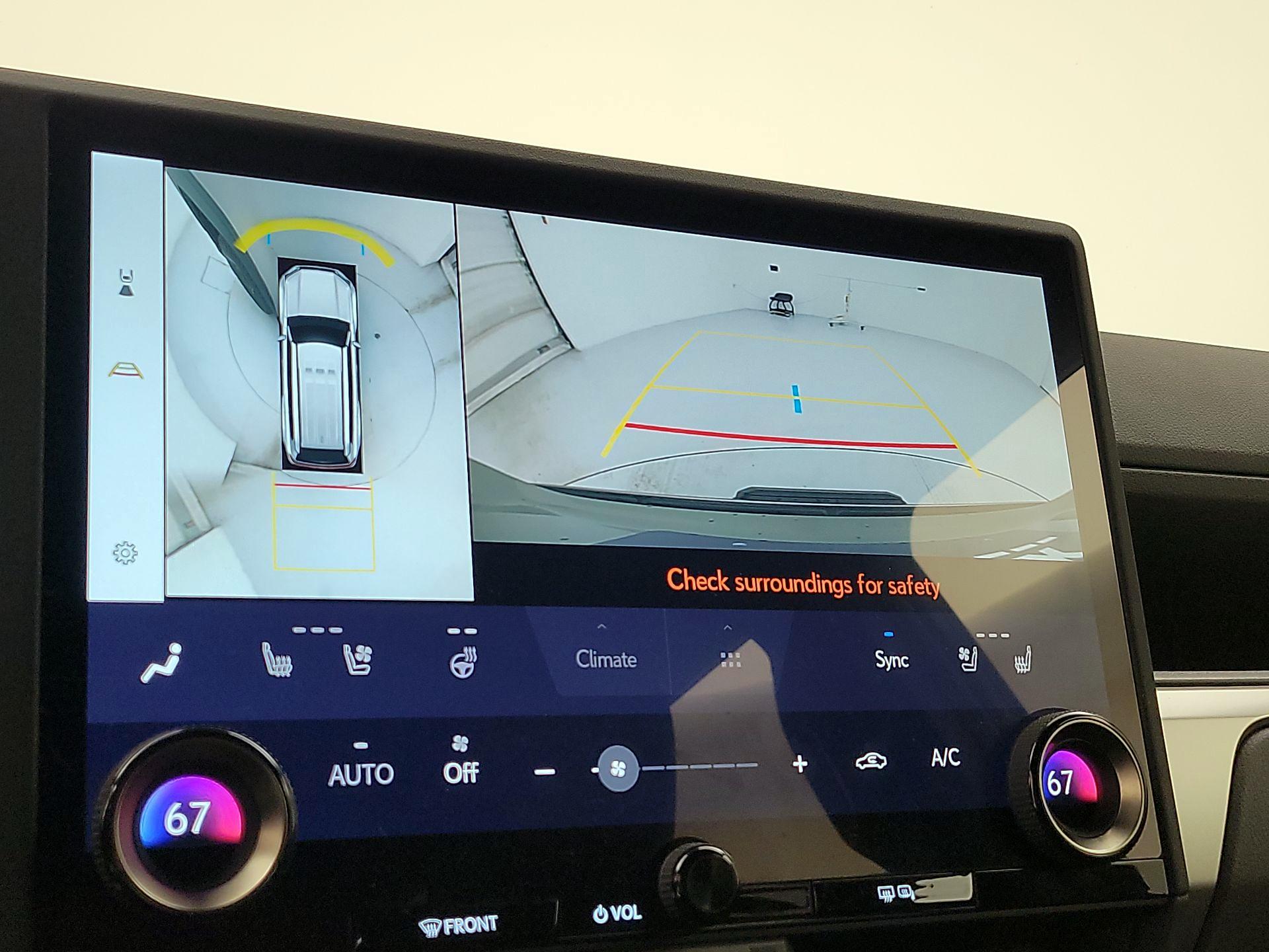 Thumbnail: 2024 Lexus GX - 15