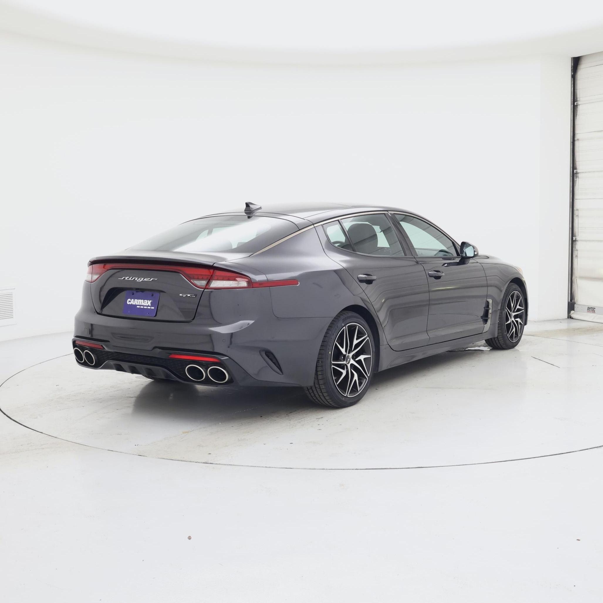 Thumbnail: 2022 Kia Stinger - 8