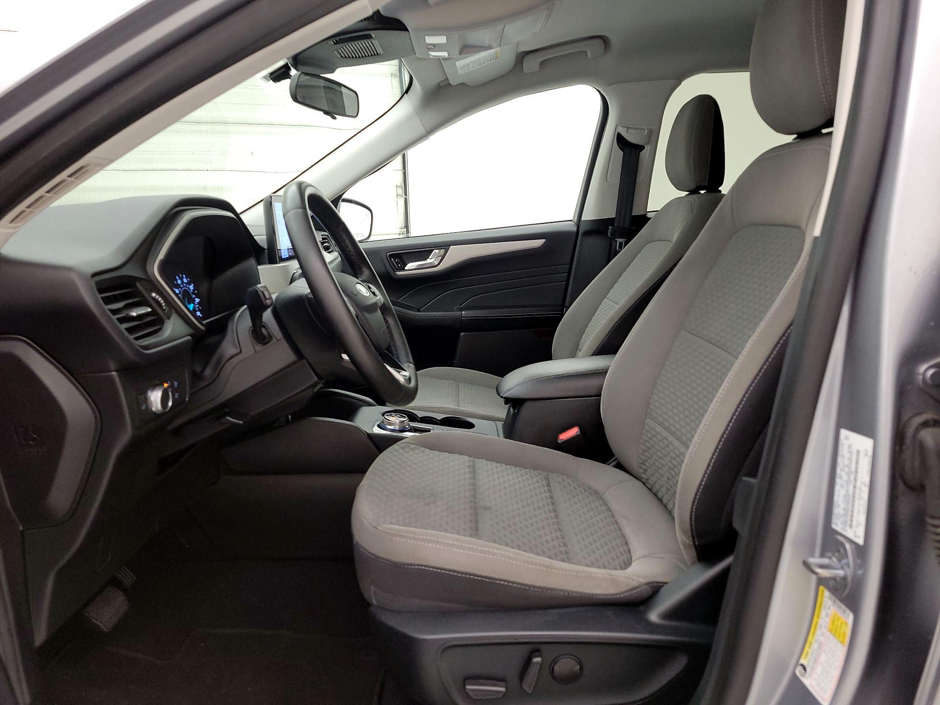 Thumbnail: 2021 Ford Escape - 11