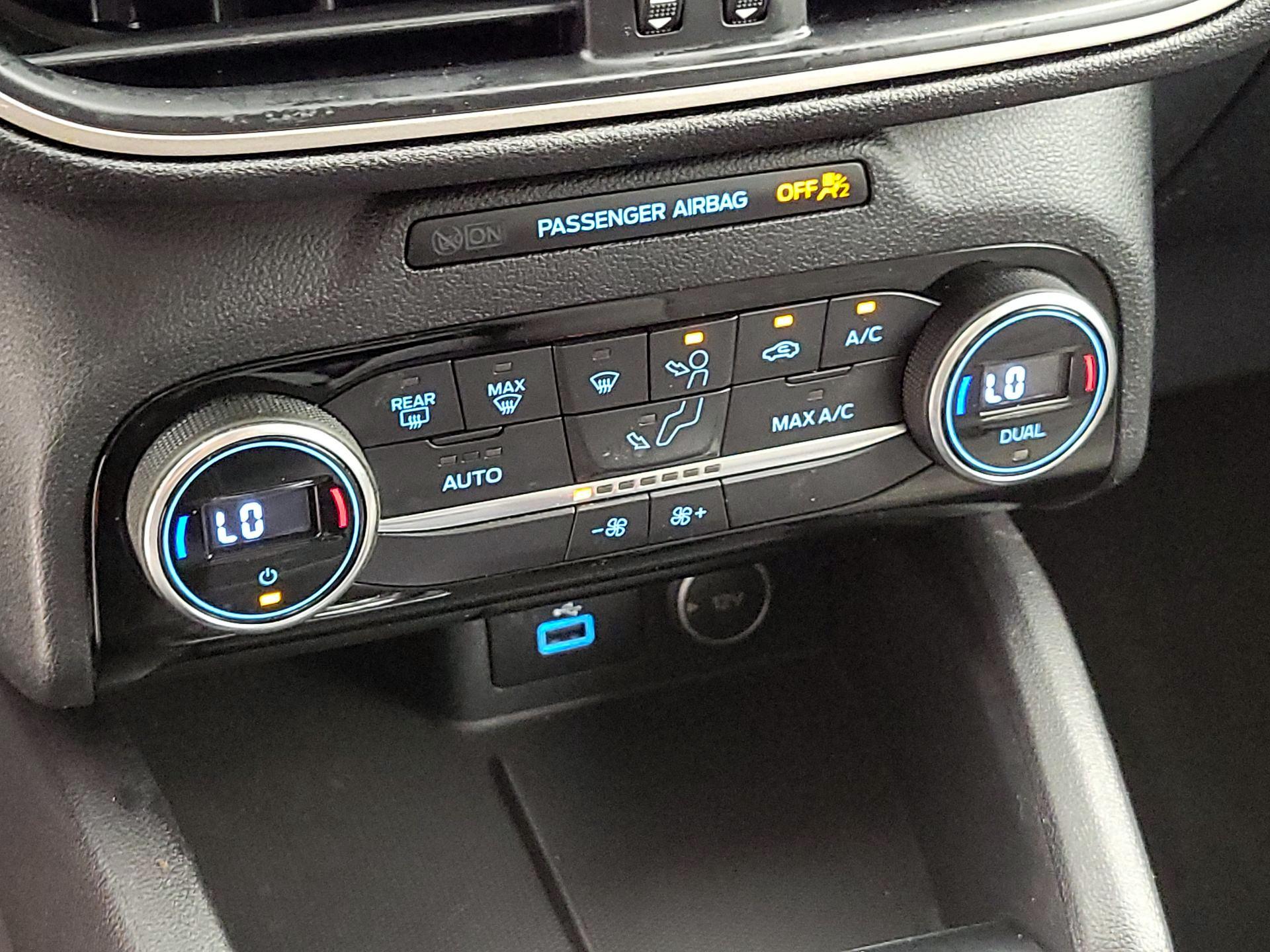 Thumbnail: 2021 Ford Escape - 16