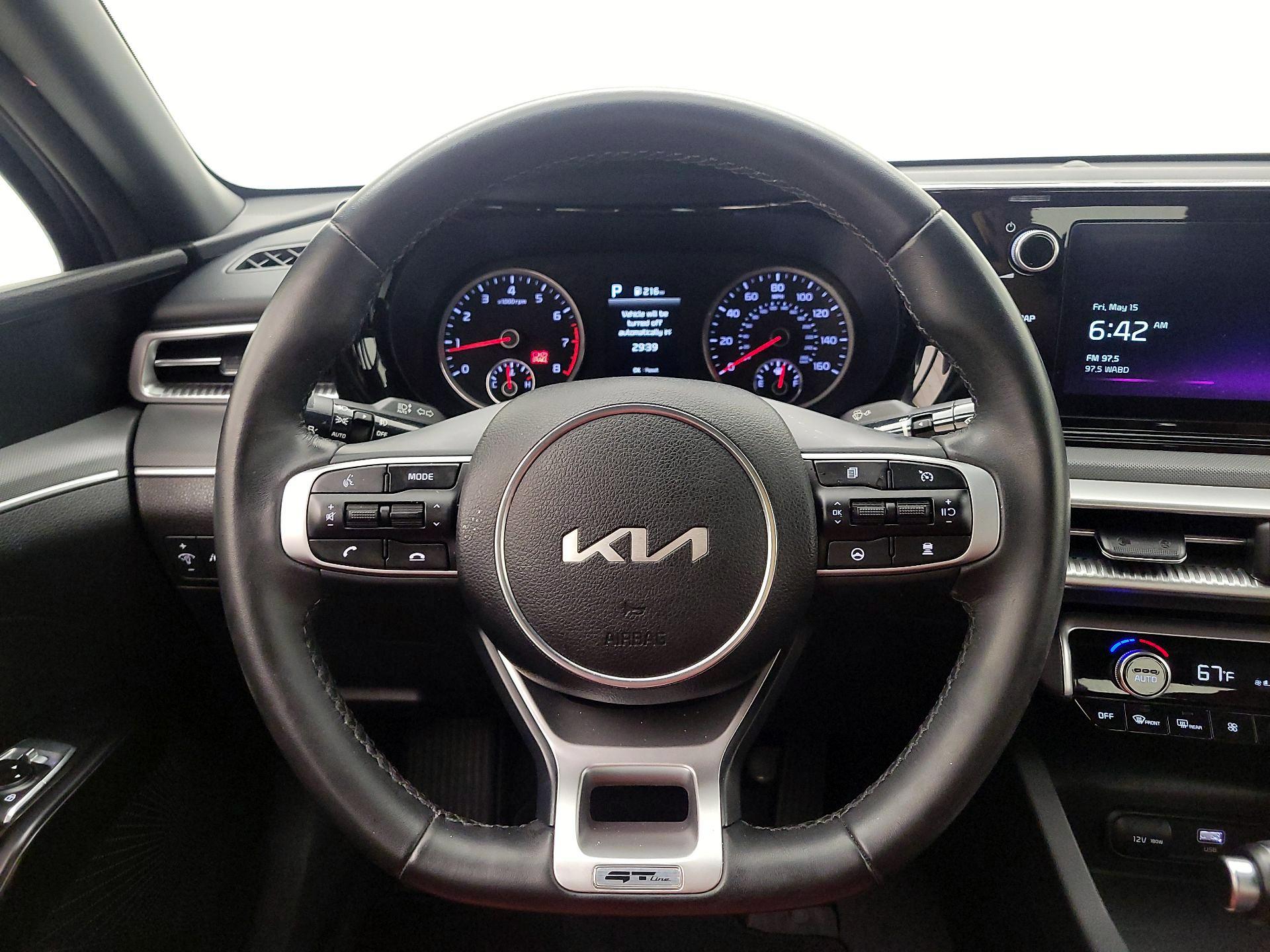 Thumbnail: 2023 Kia K5 - 10