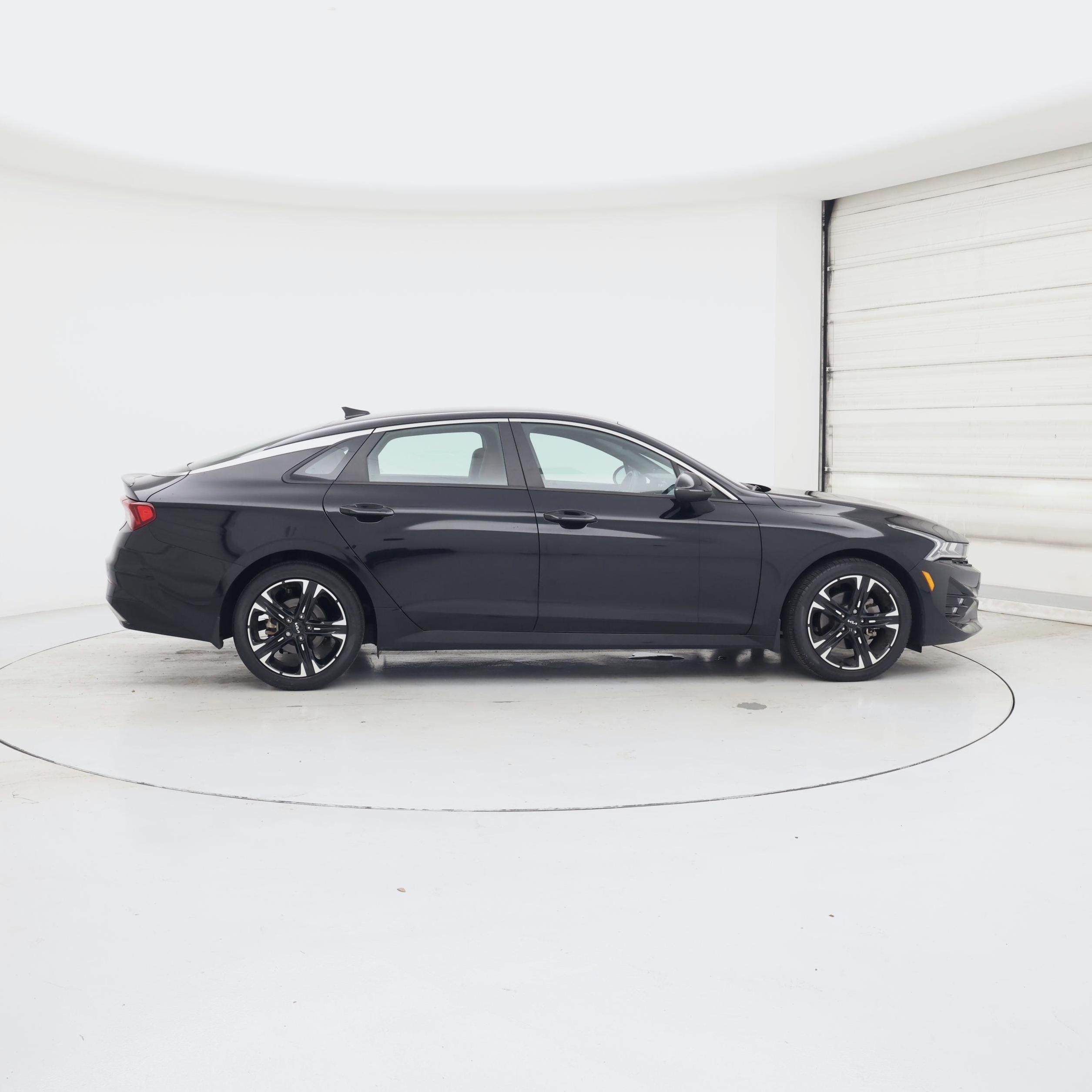 Thumbnail: 2023 Kia K5 - 7