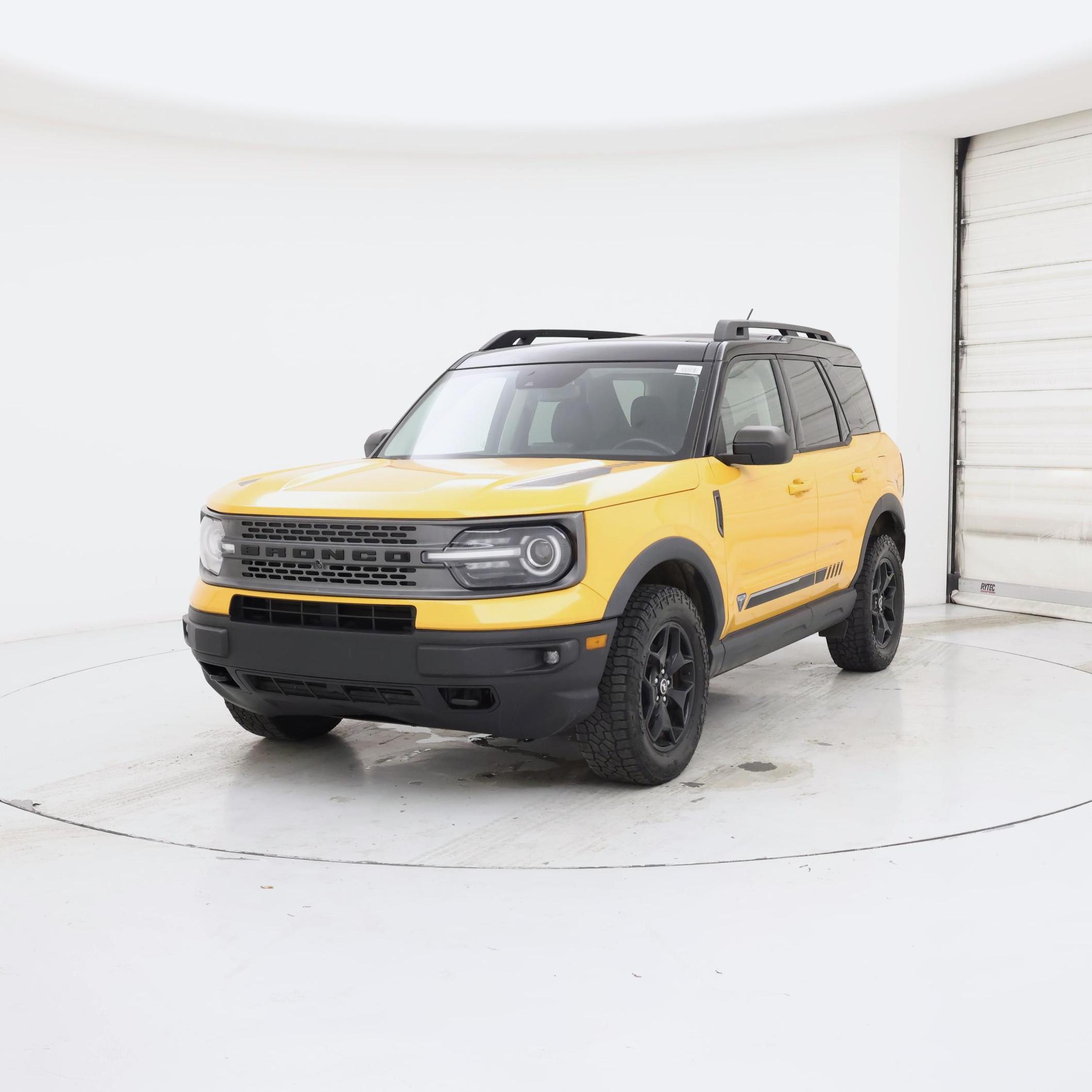 Thumbnail: 2021 Ford Bronco Sport - 4