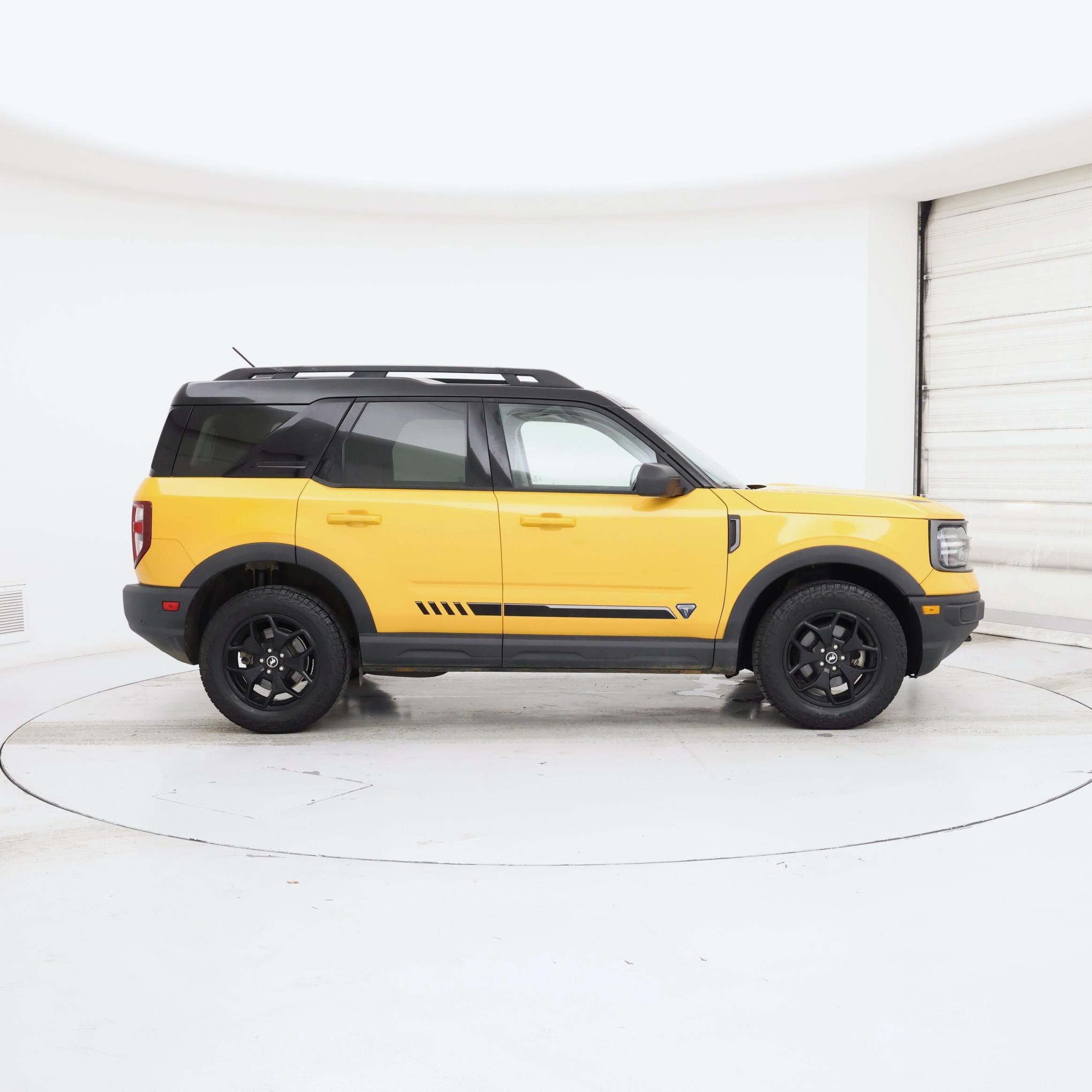 Thumbnail: 2021 Ford Bronco Sport - 7