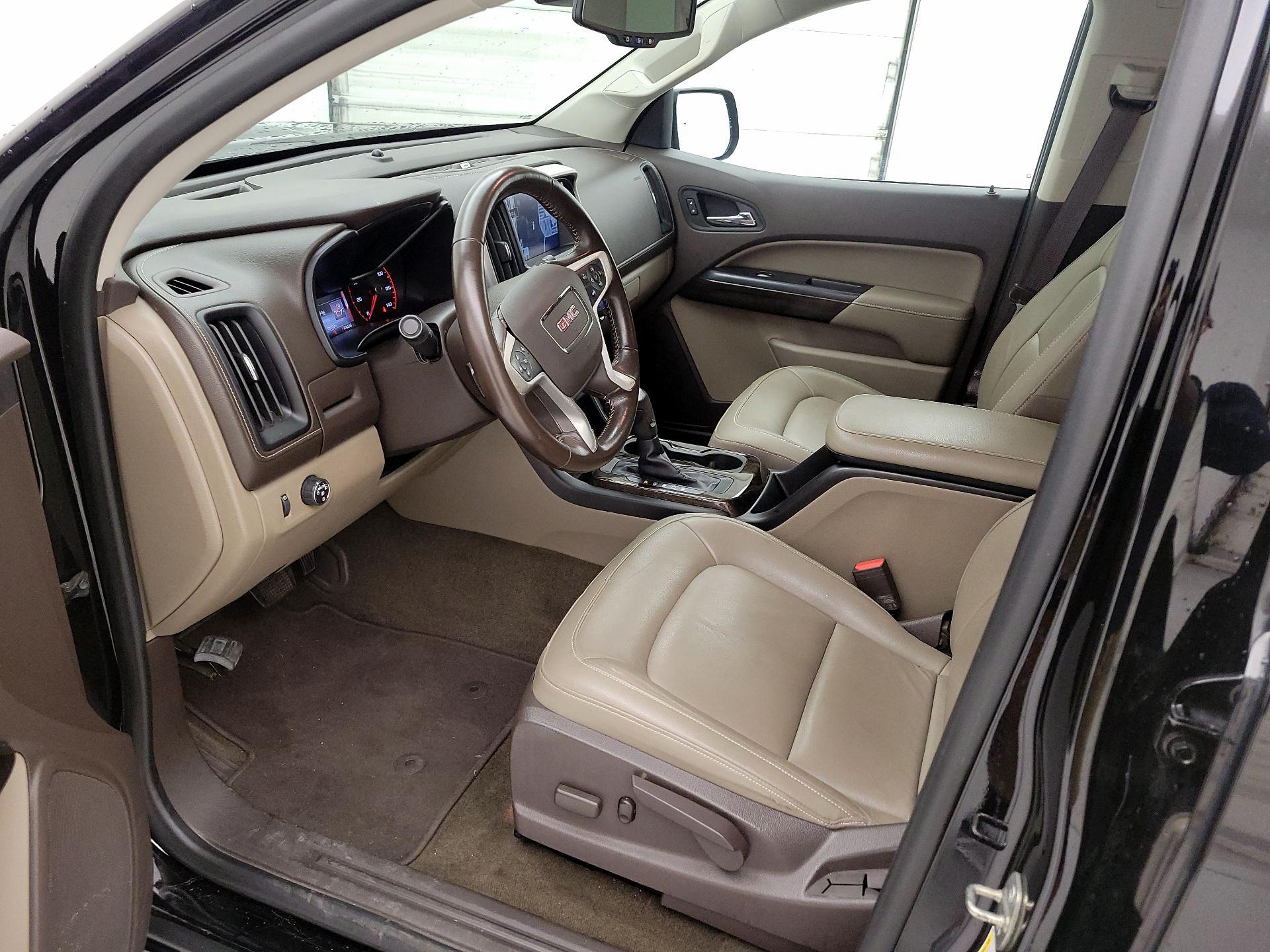 Thumbnail: 2015 GMC Canyon - 11