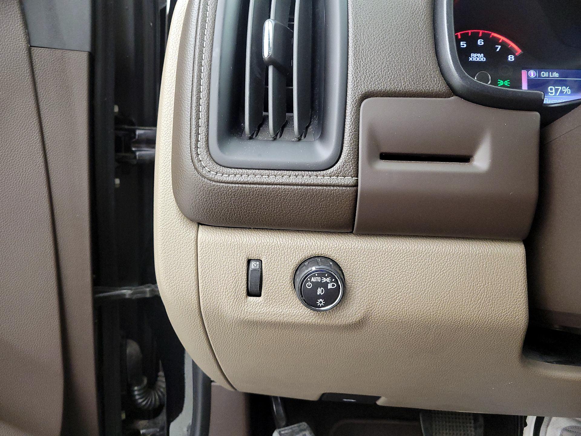 Thumbnail: 2015 GMC Canyon - 13