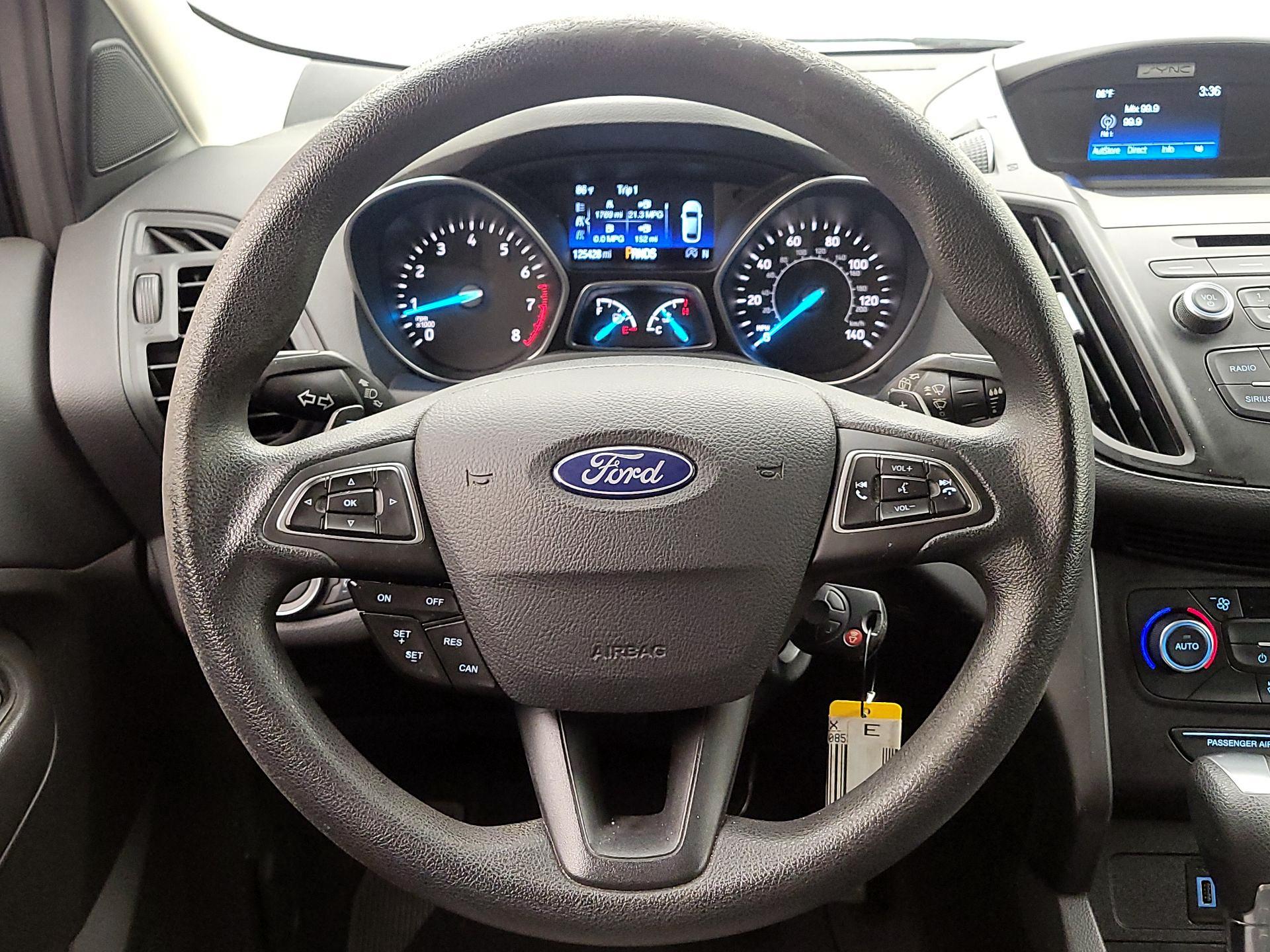 Thumbnail: 2017 Ford Escape - 10