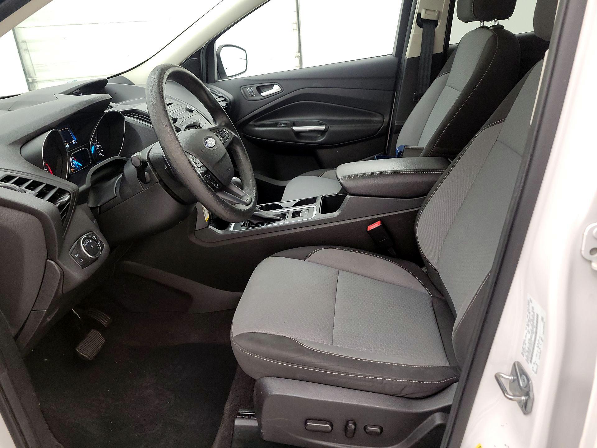 Thumbnail: 2017 Ford Escape - 11