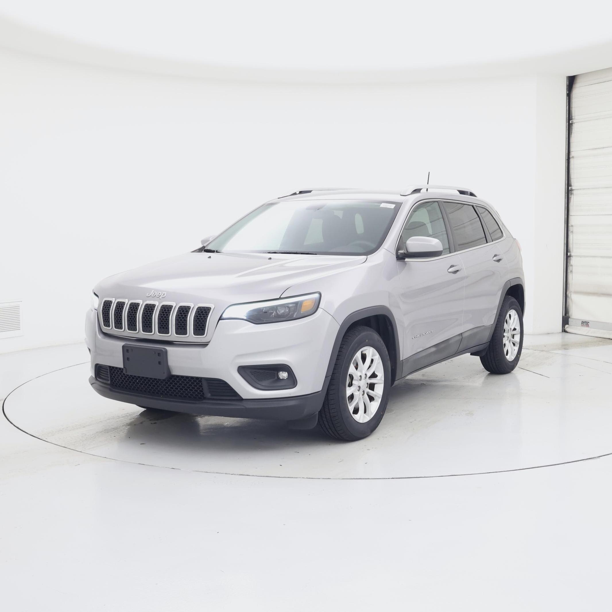Thumbnail: 2019 Jeep Cherokee - 4