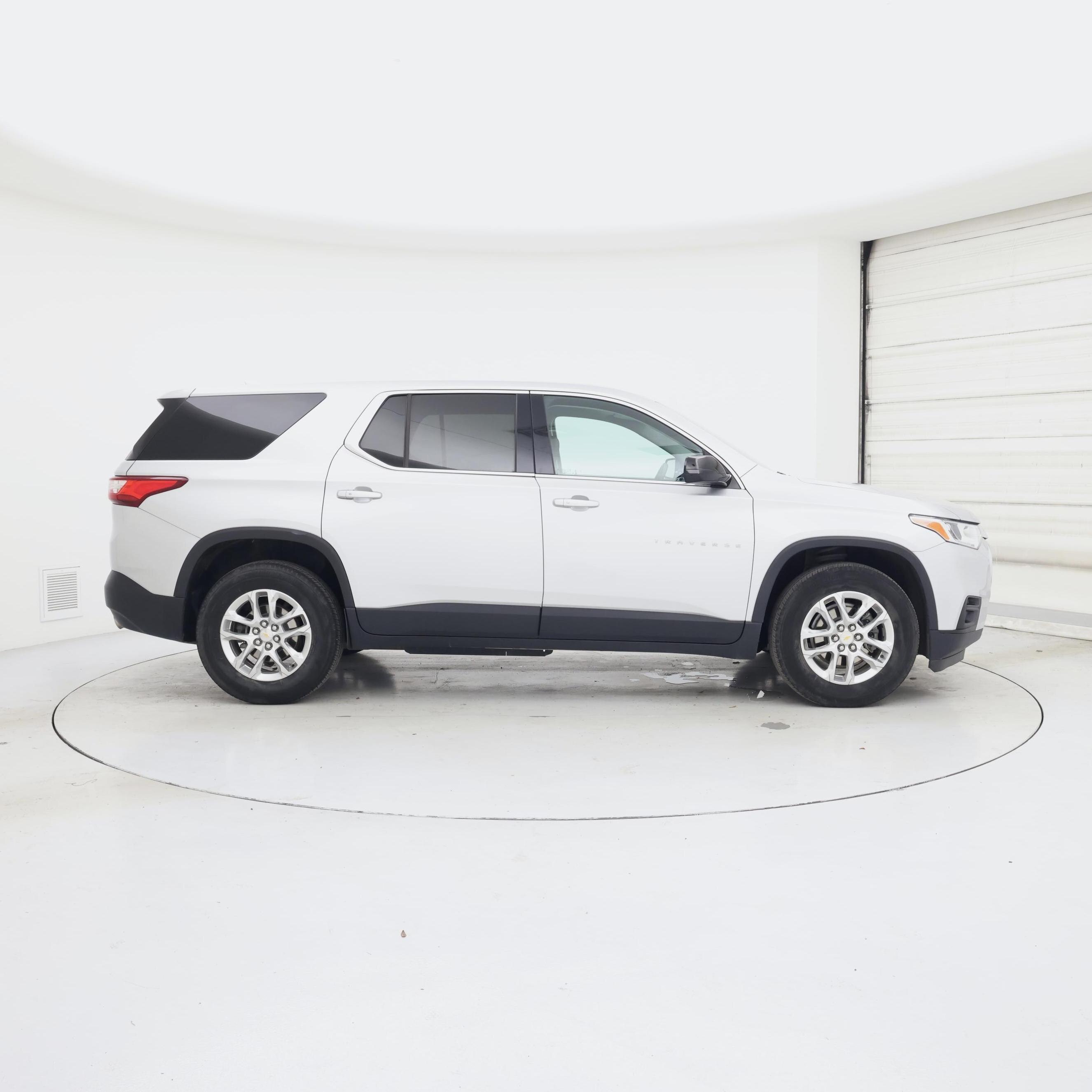 Thumbnail: 2020 Chevrolet Traverse - 7