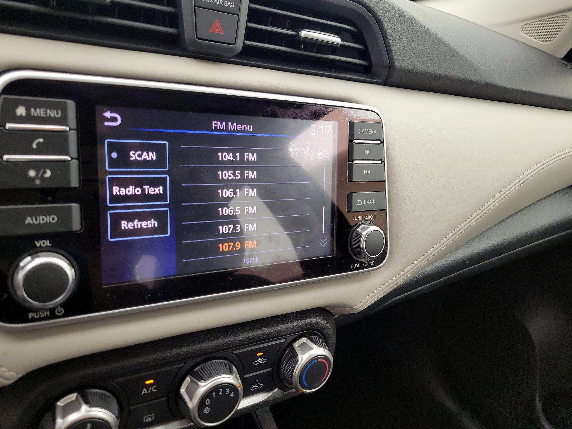 Thumbnail: 2020 Nissan Versa - 13