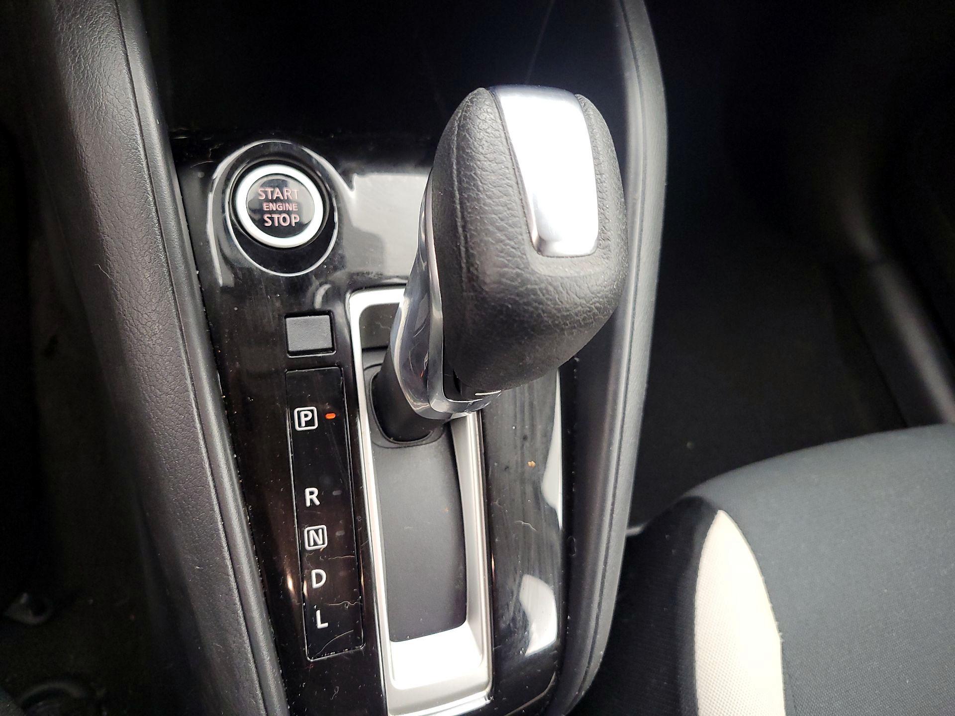 Thumbnail: 2020 Nissan Versa - 15