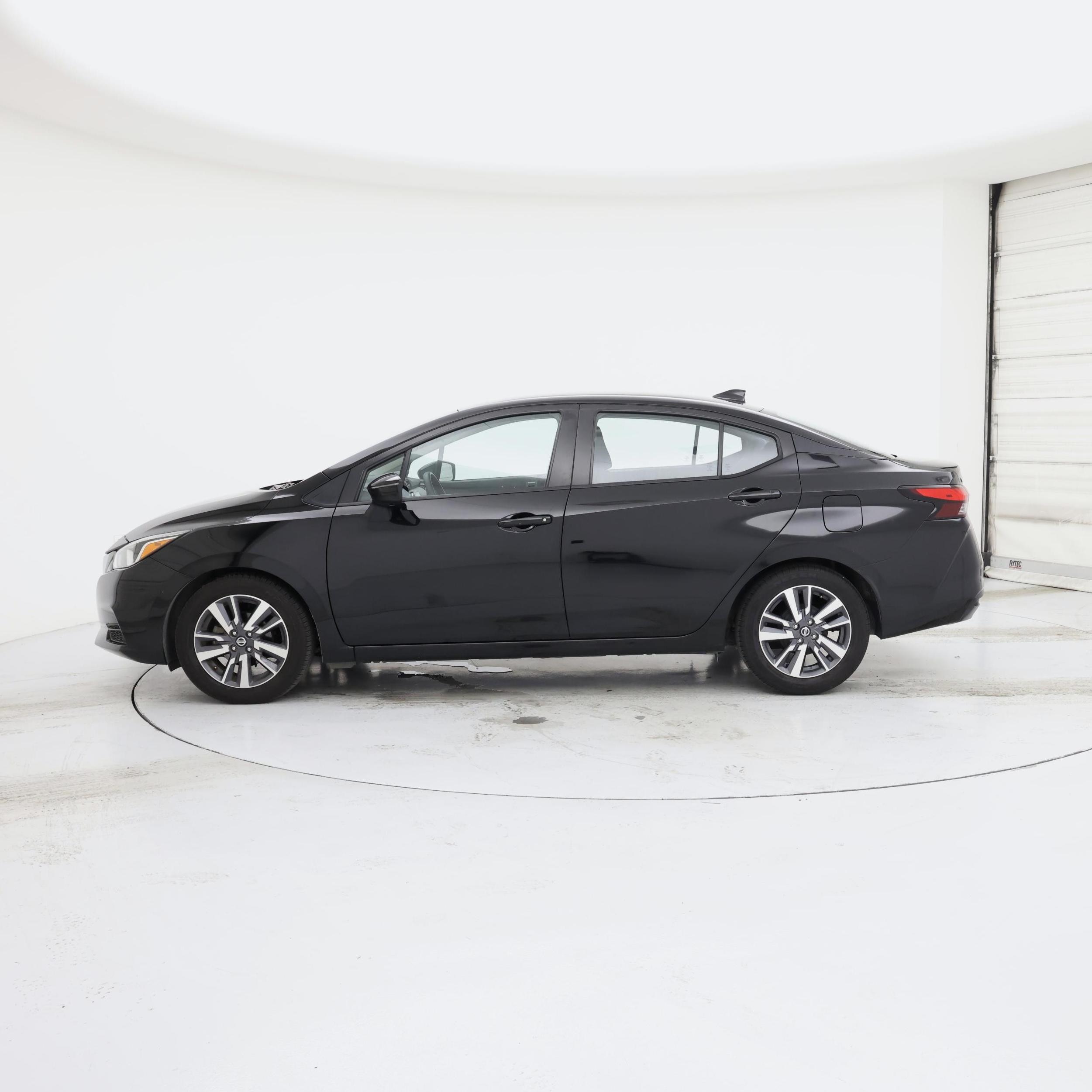 Thumbnail: 2020 Nissan Versa - 3