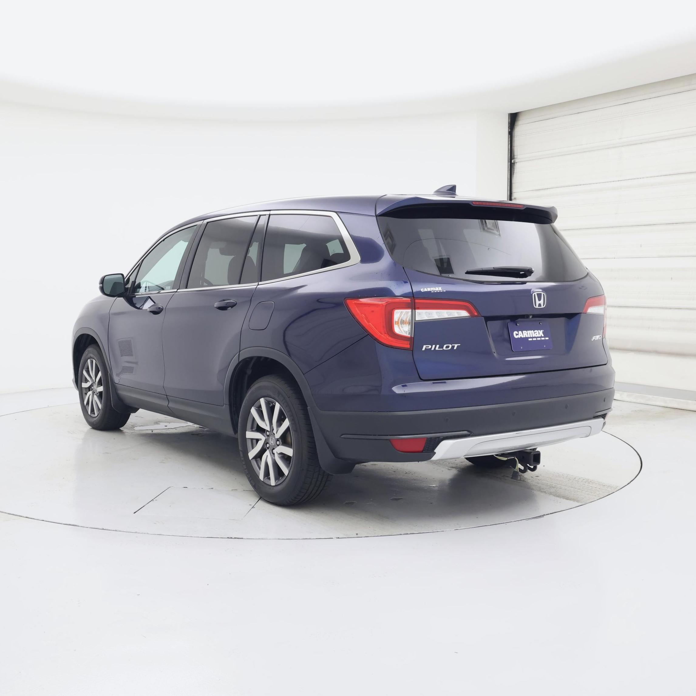 Thumbnail: 2019 Honda Pilot - 2