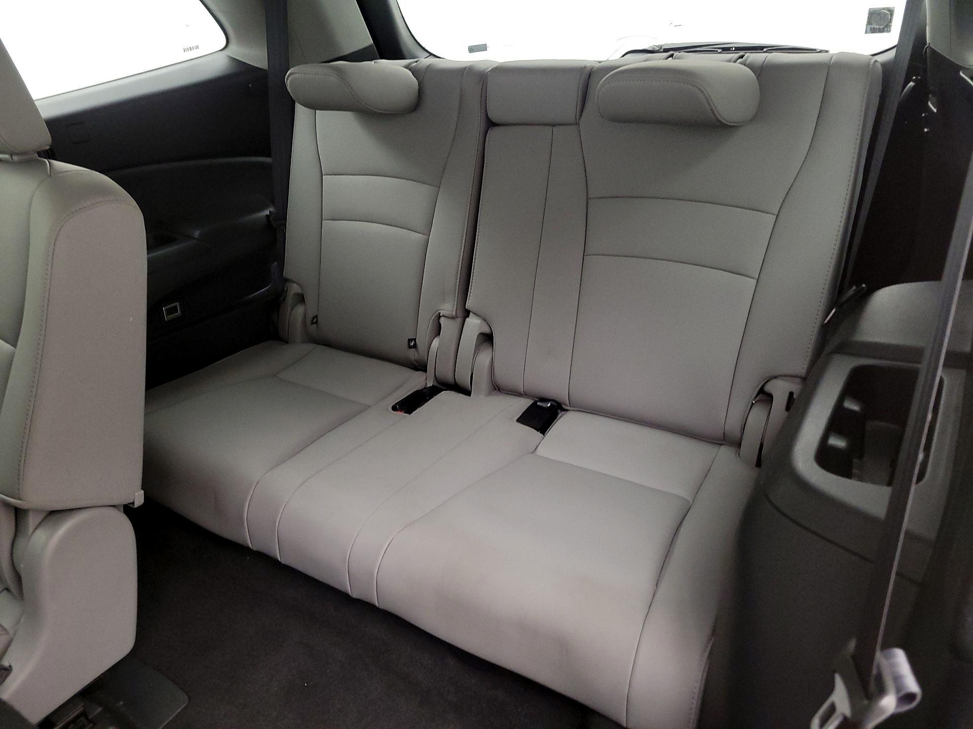 Thumbnail: 2019 Honda Pilot - 20