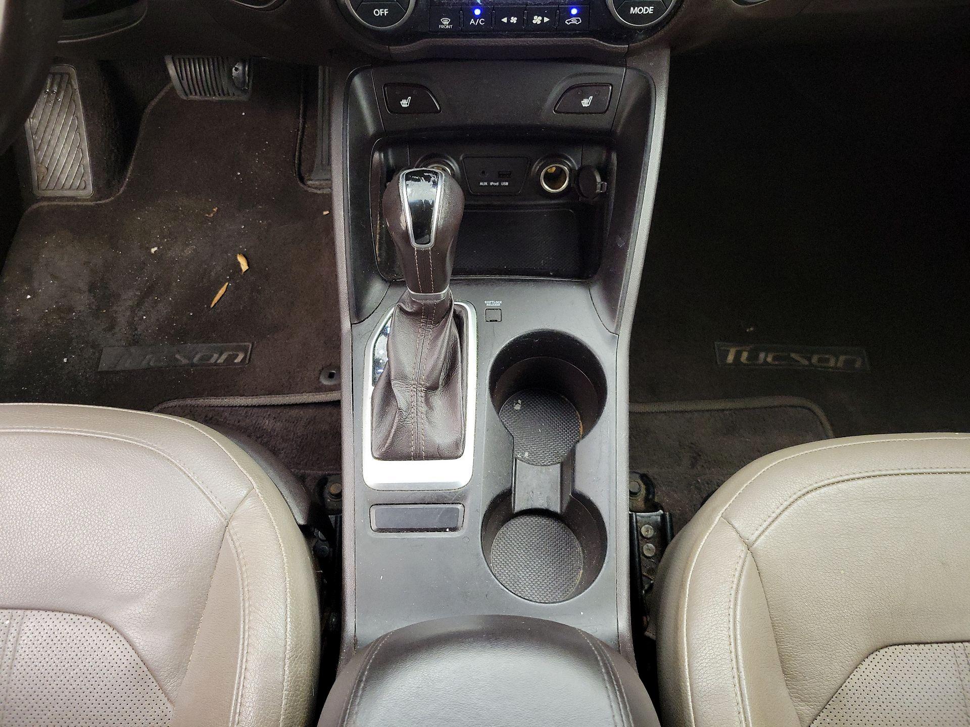 Thumbnail: 2014 Hyundai Tucson - 17