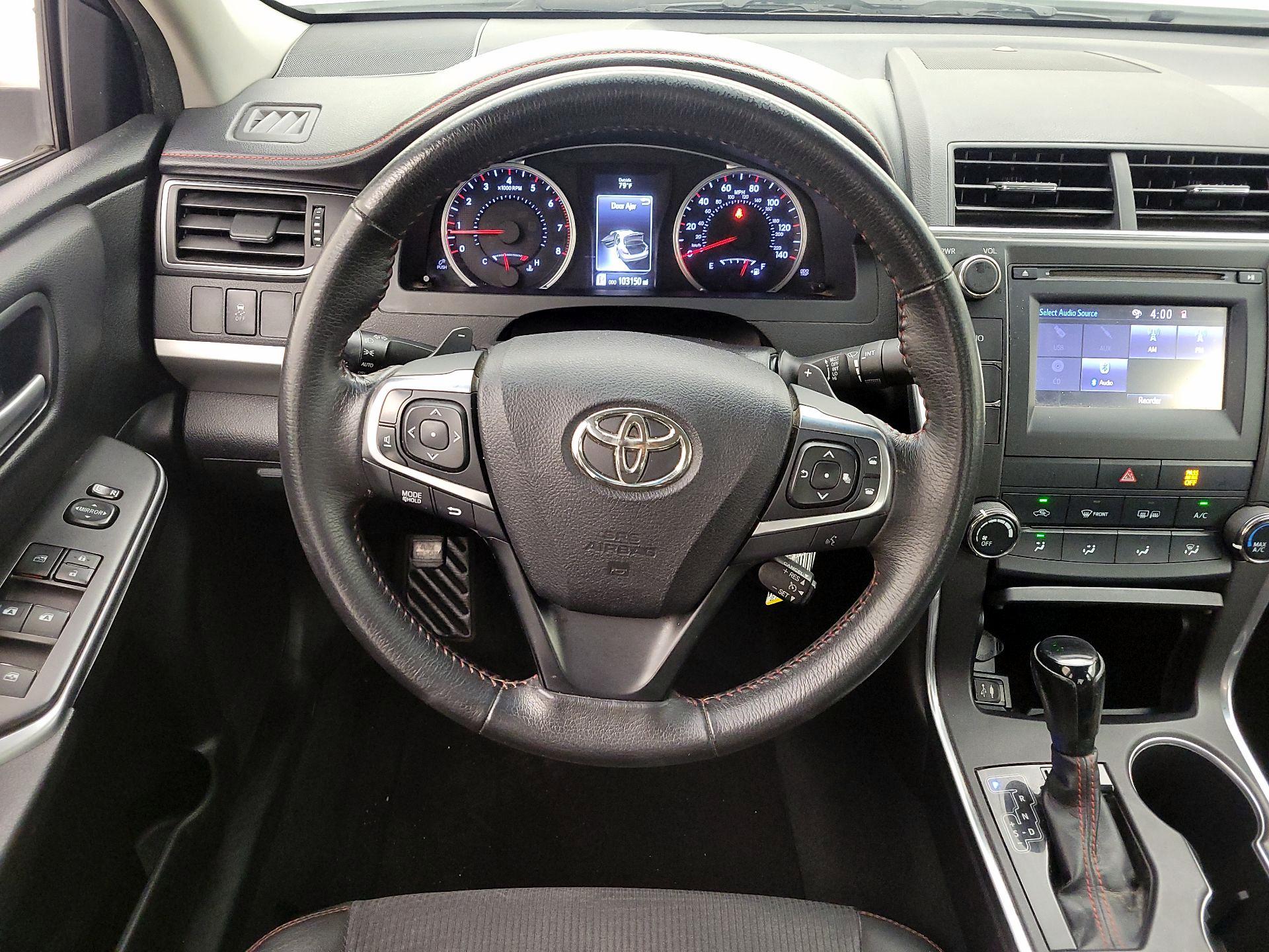 Thumbnail: 2017 Toyota Camry - 10