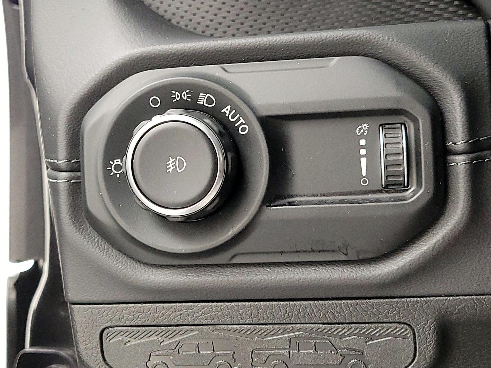 2024 Jeep Wrangler 4-Door Rubicon - Photo 14