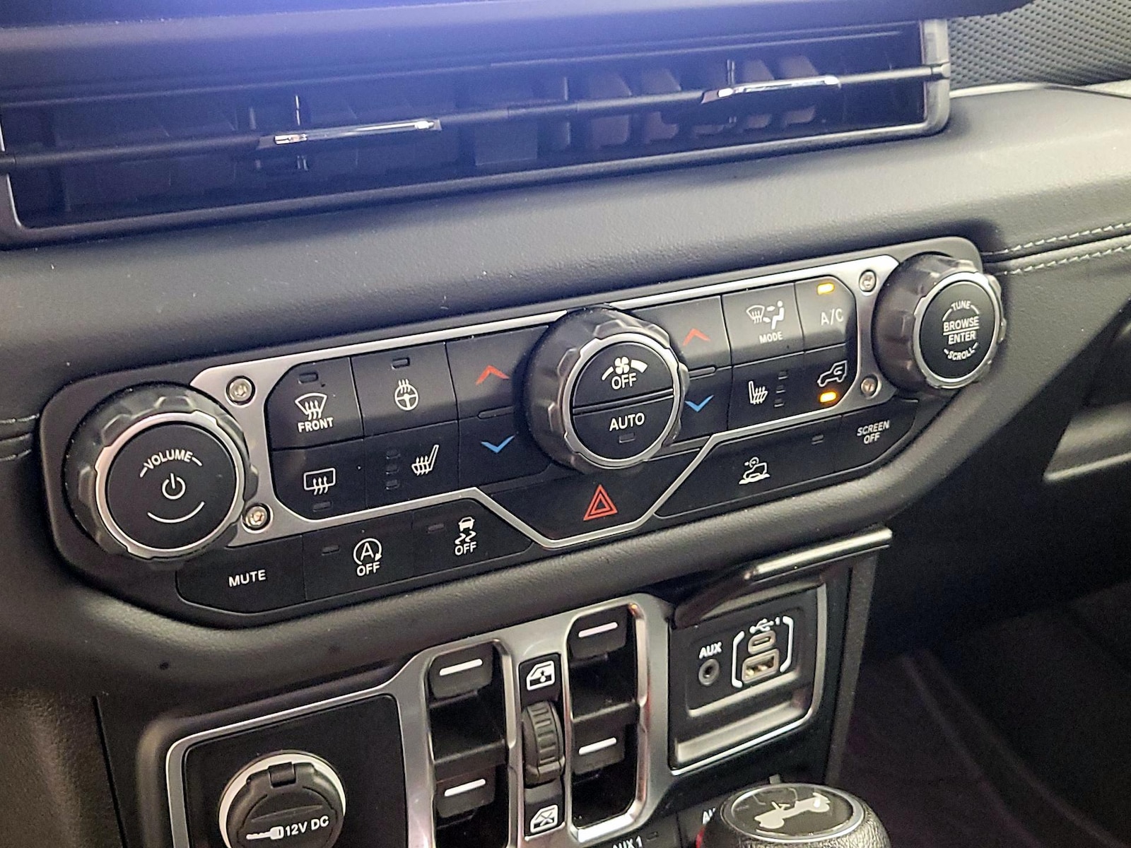 2024 Jeep Wrangler 4-Door Rubicon - Photo 17