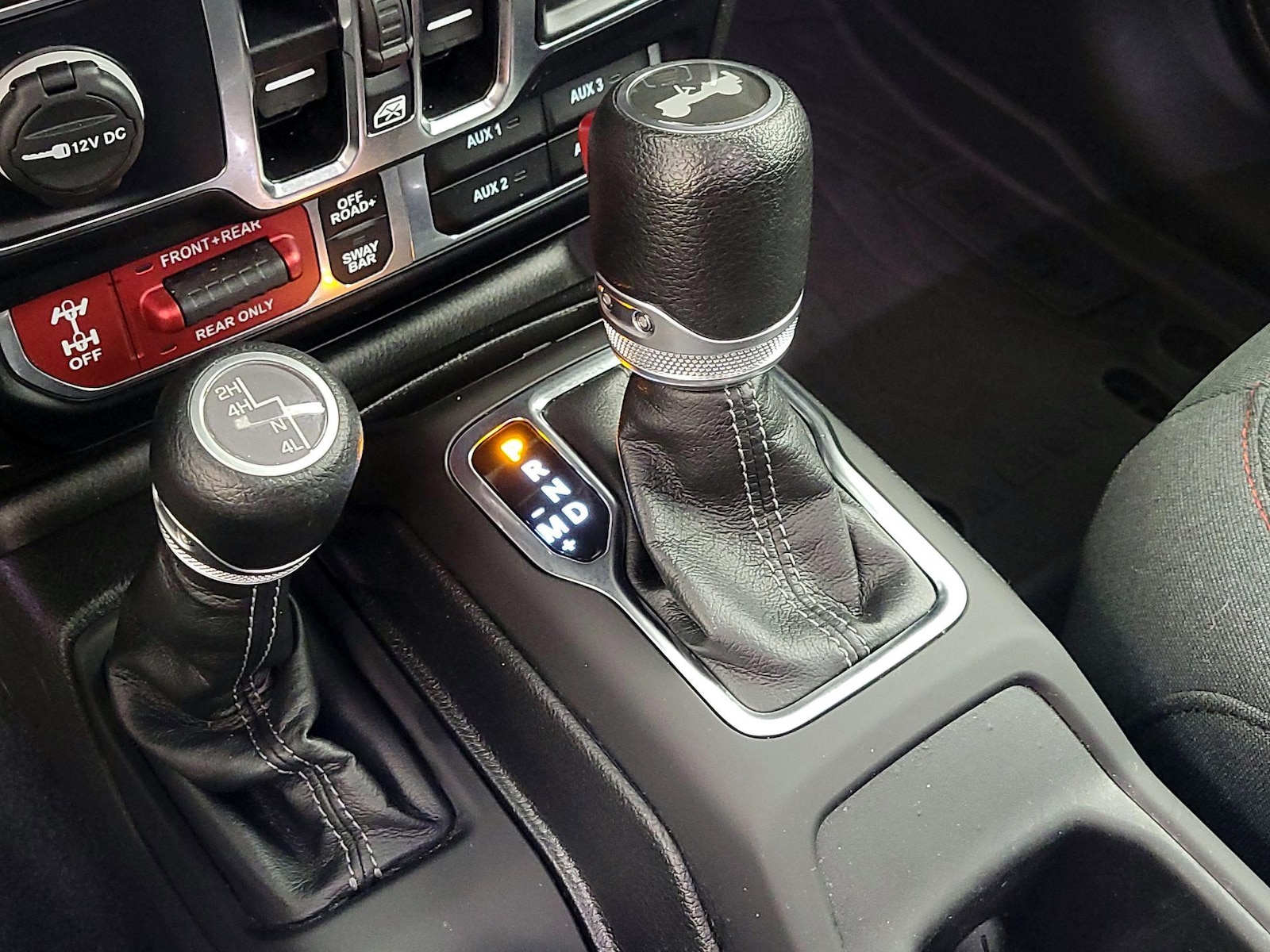 2024 Jeep Wrangler 4-Door Rubicon - Photo 18