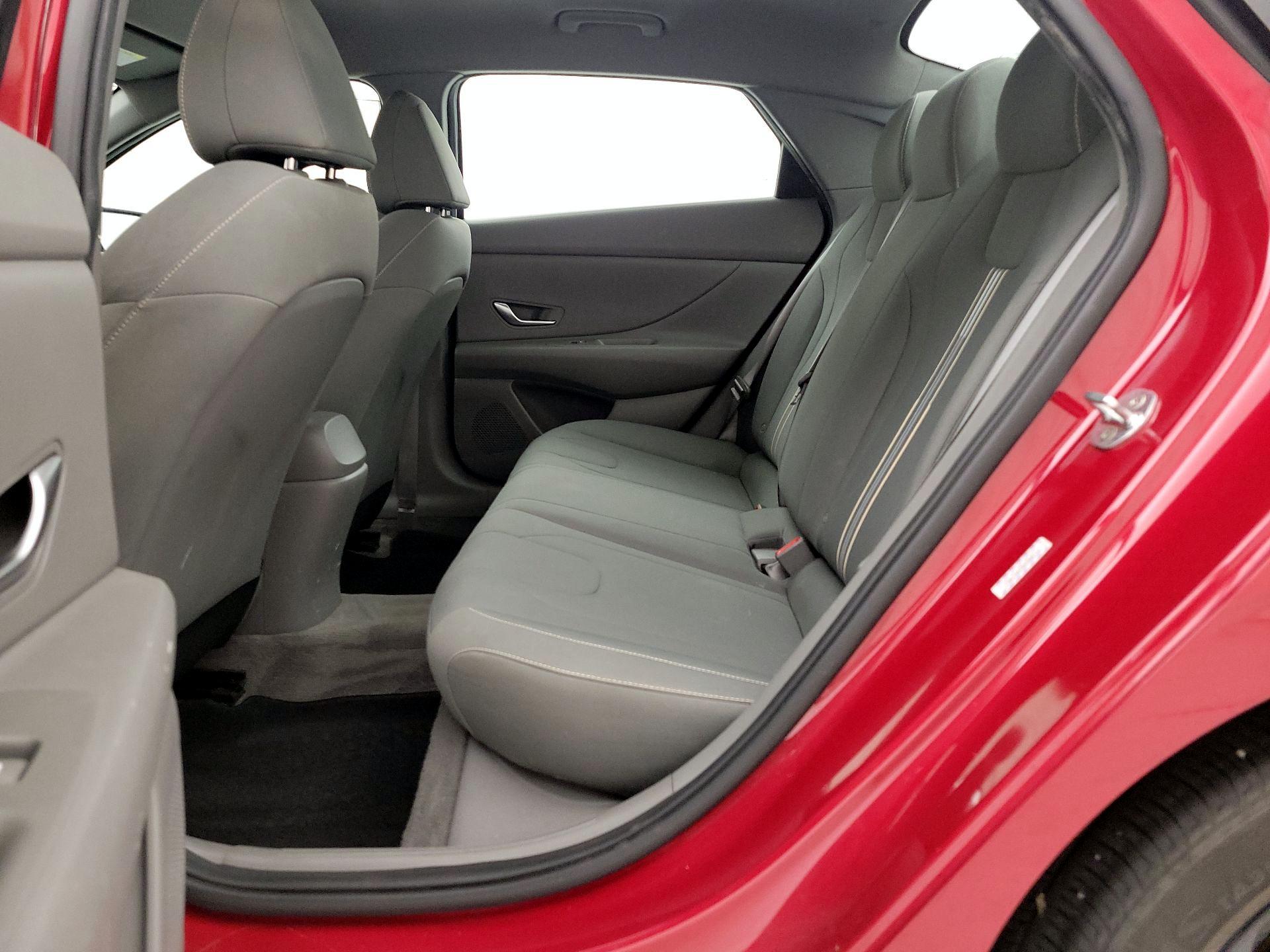 Thumbnail: 2021 Hyundai Elantra - 19