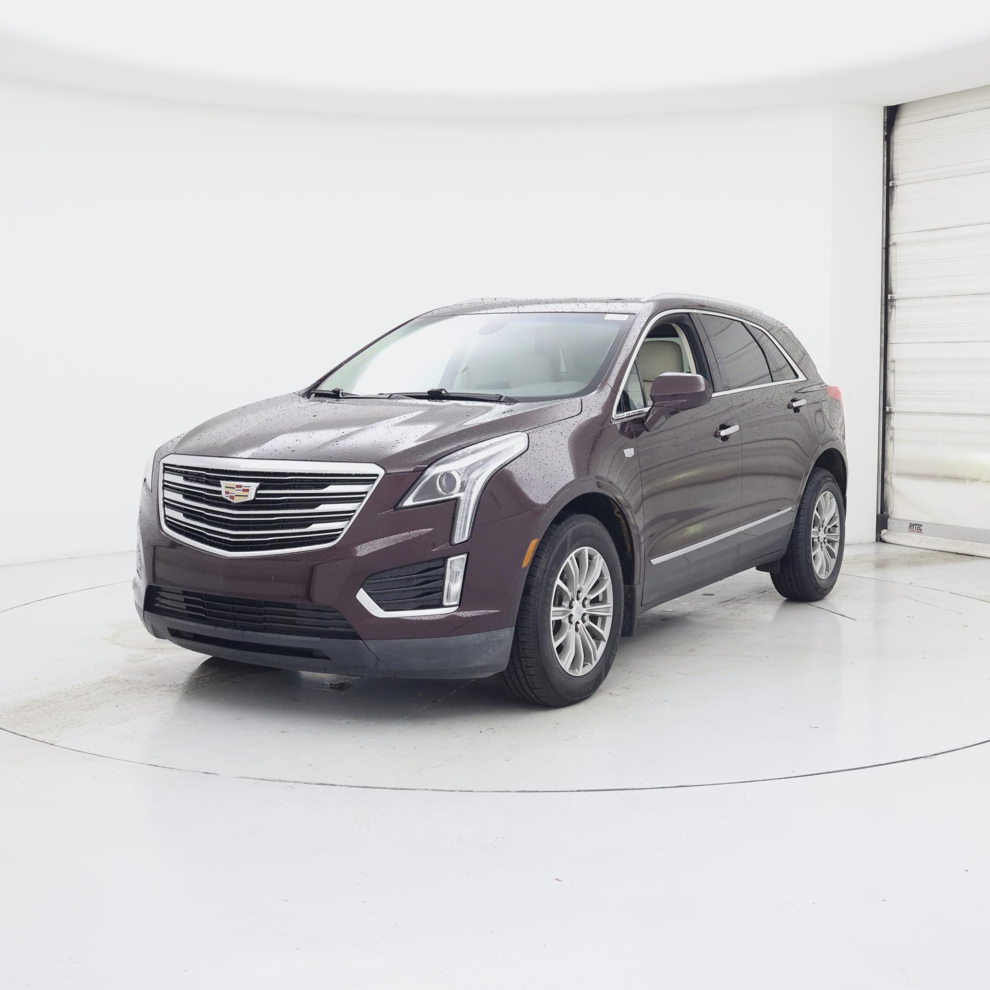 Thumbnail: 2017 Cadillac XT5 - 4