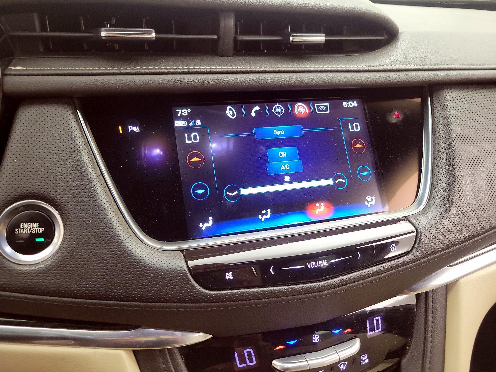 Thumbnail: 2018 Cadillac XT5 - 14