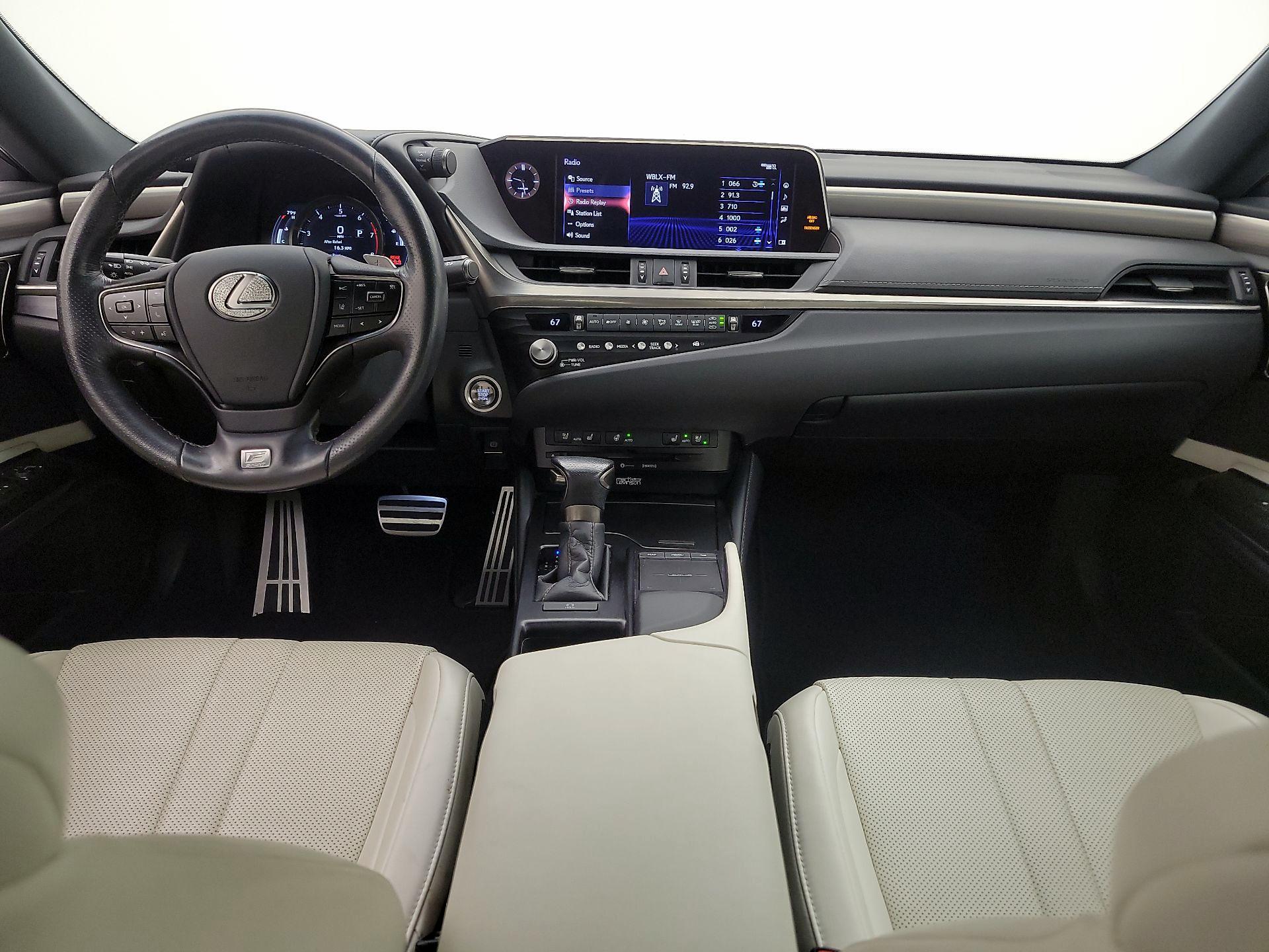 Thumbnail: 2021 Lexus ES - 9