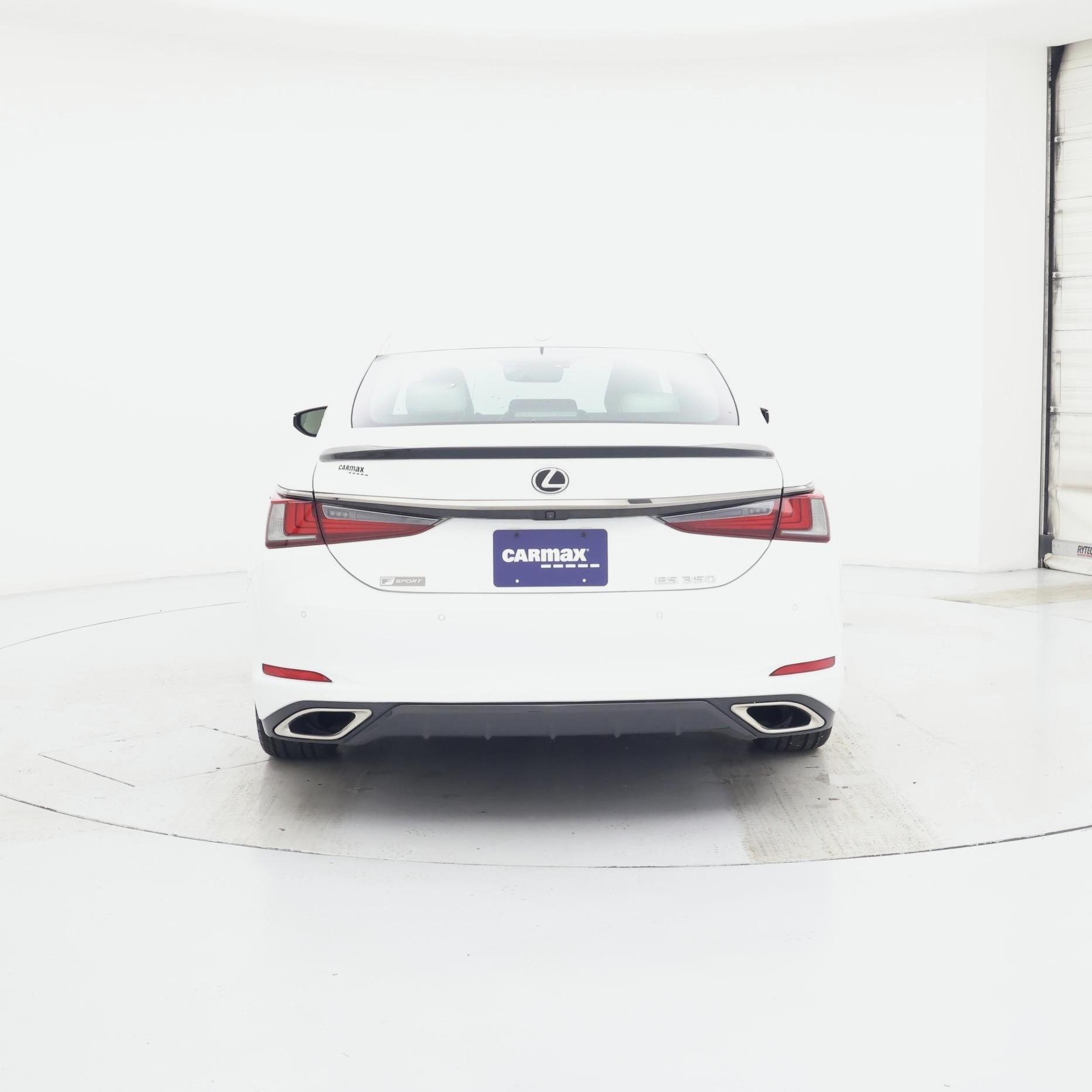 Thumbnail: 2021 Lexus ES - 6