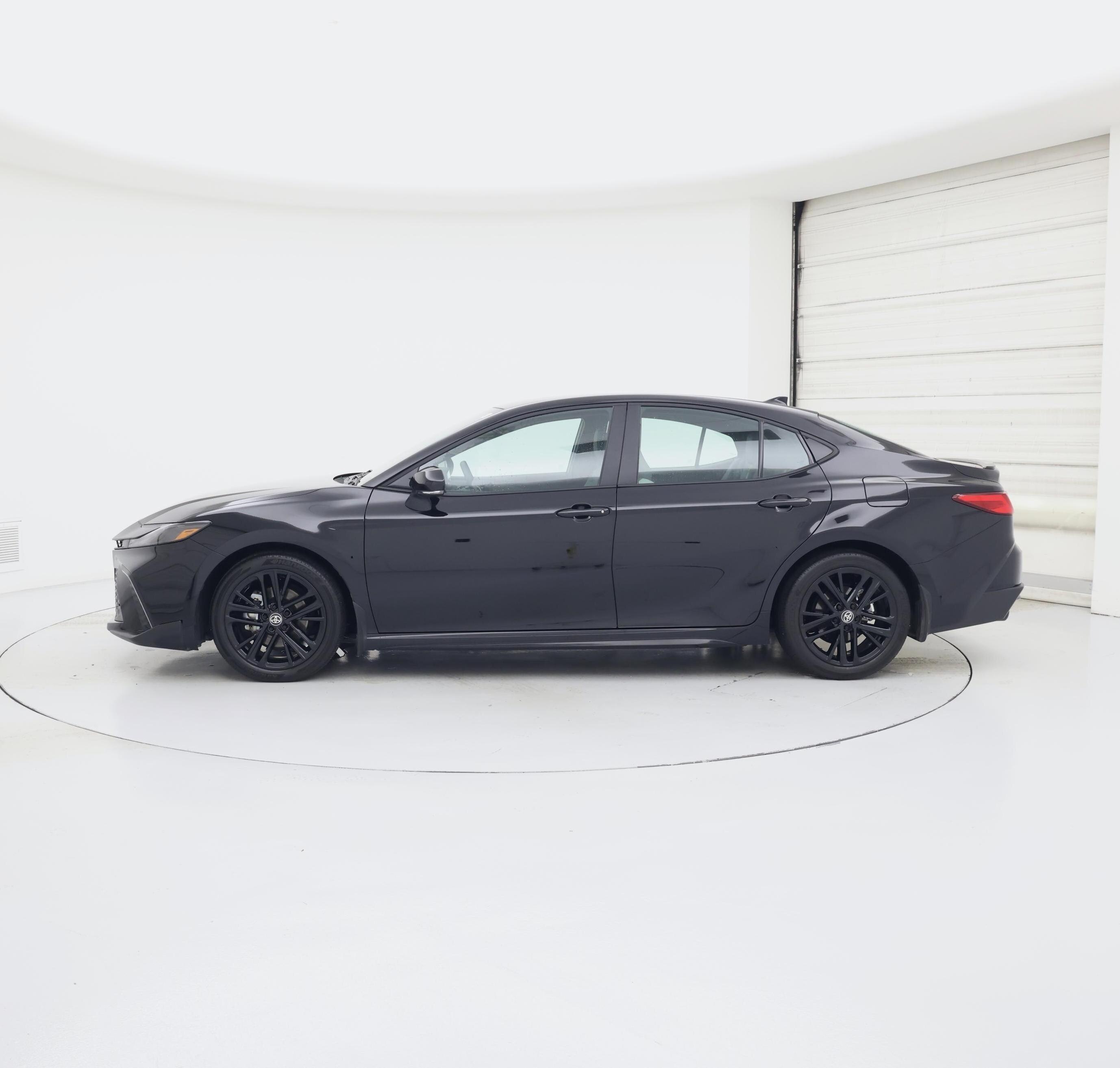 Thumbnail: 2026 Toyota Camry - 3