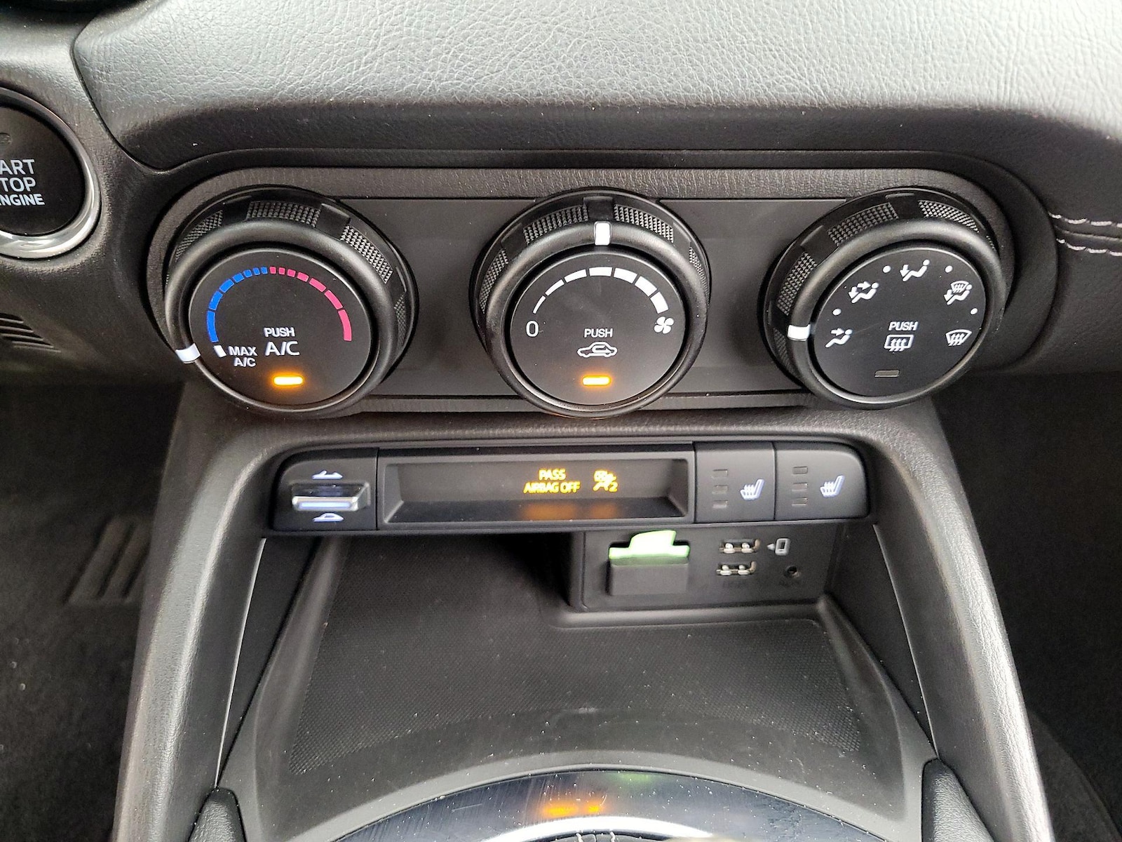 2023 Mazda MX-5 Miata RF Club - Photo 17