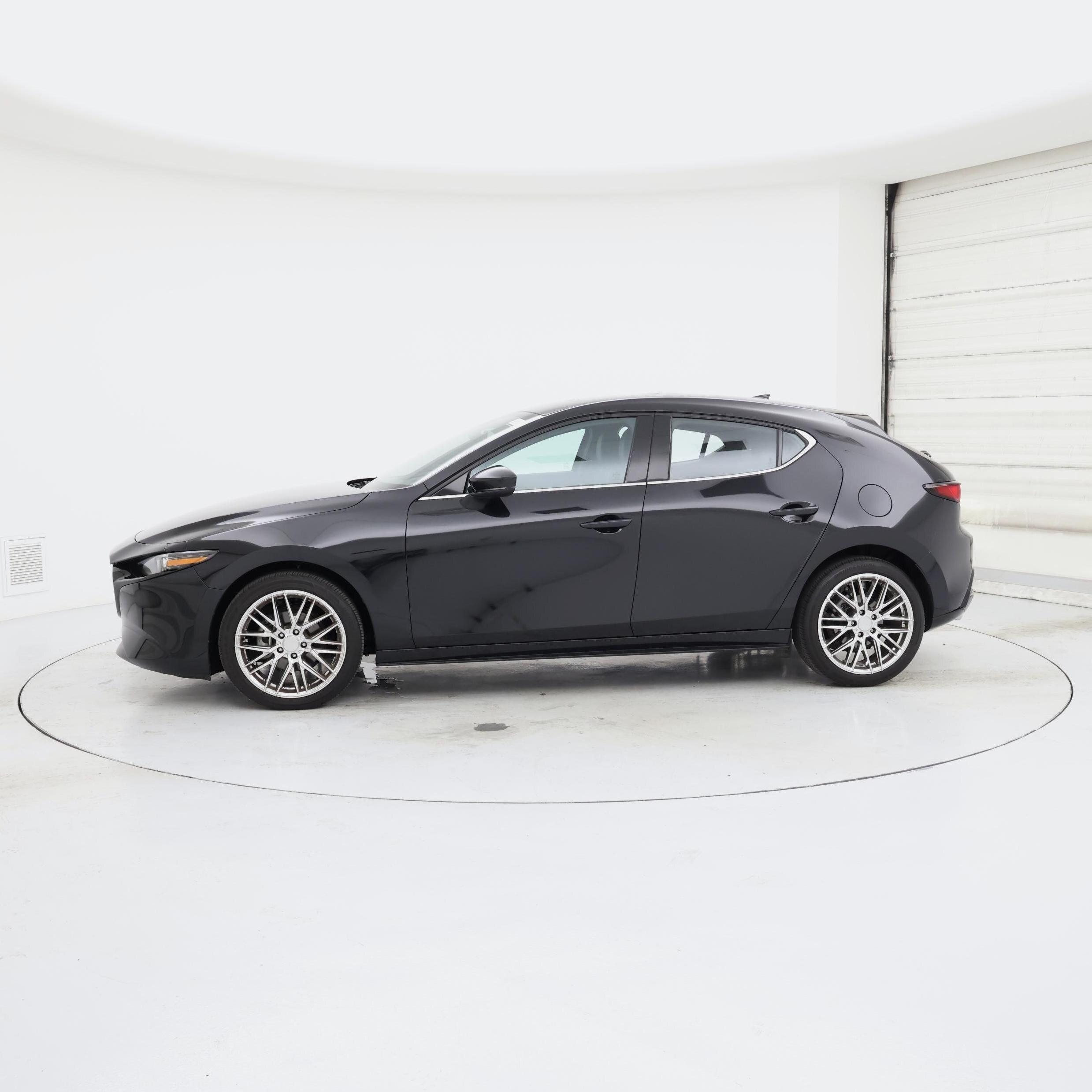 Thumbnail: 2023 Mazda Mazda3 - 3