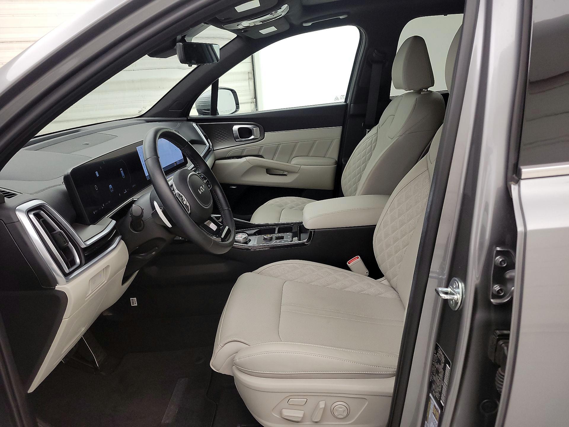 Thumbnail: 2025 Kia Sorento - 11