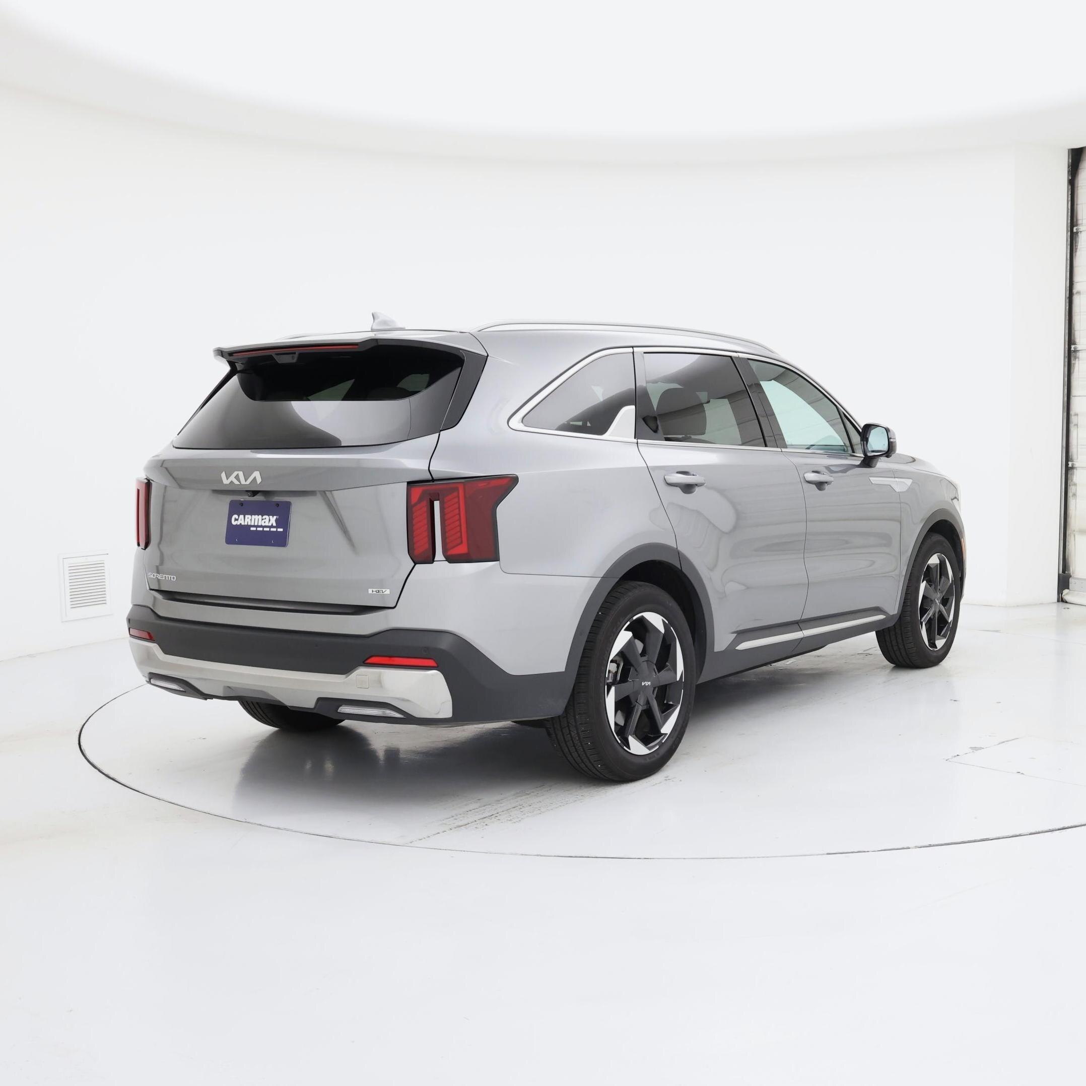 Thumbnail: 2025 Kia Sorento - 8